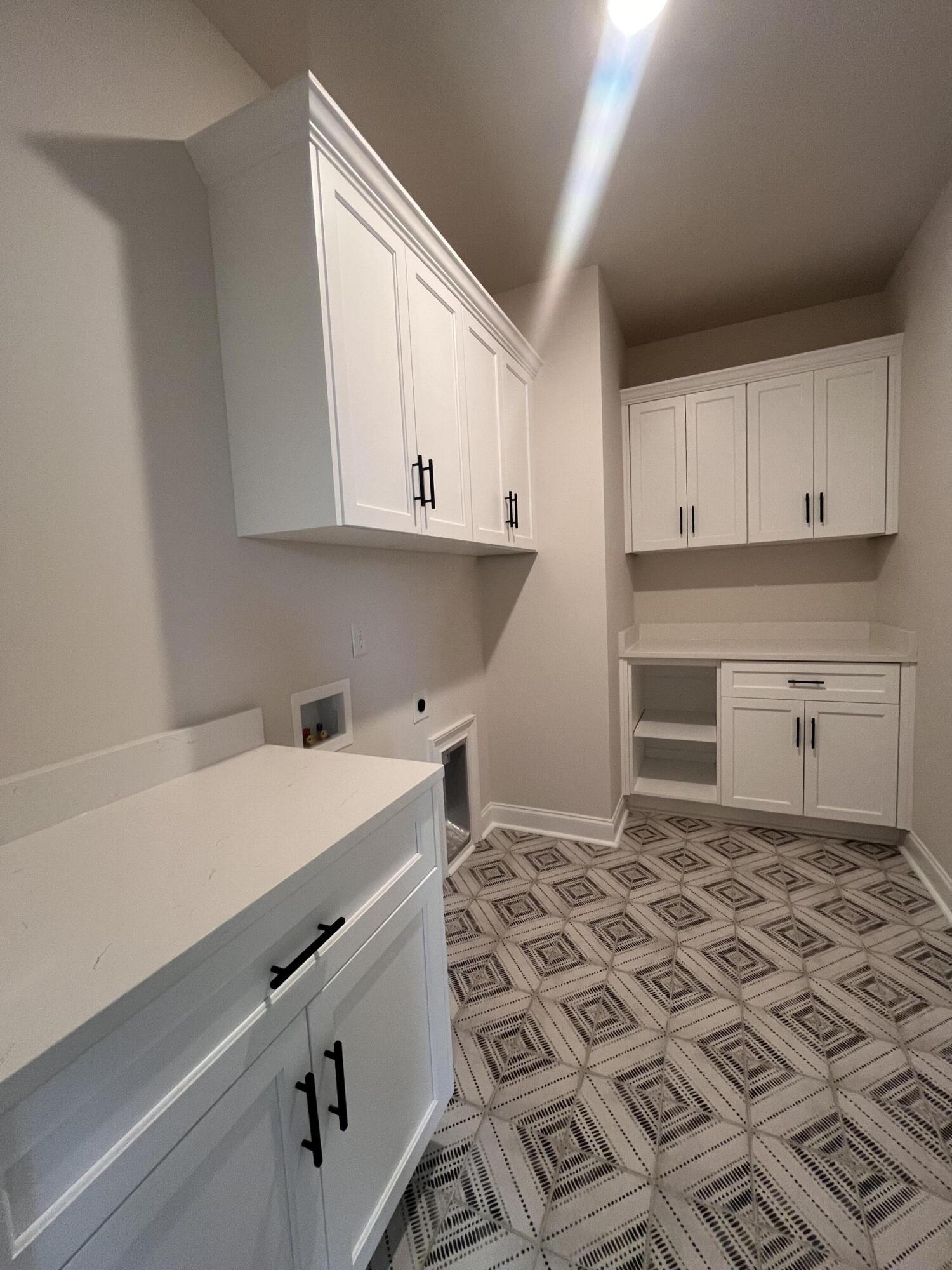 1231 Honey Lane