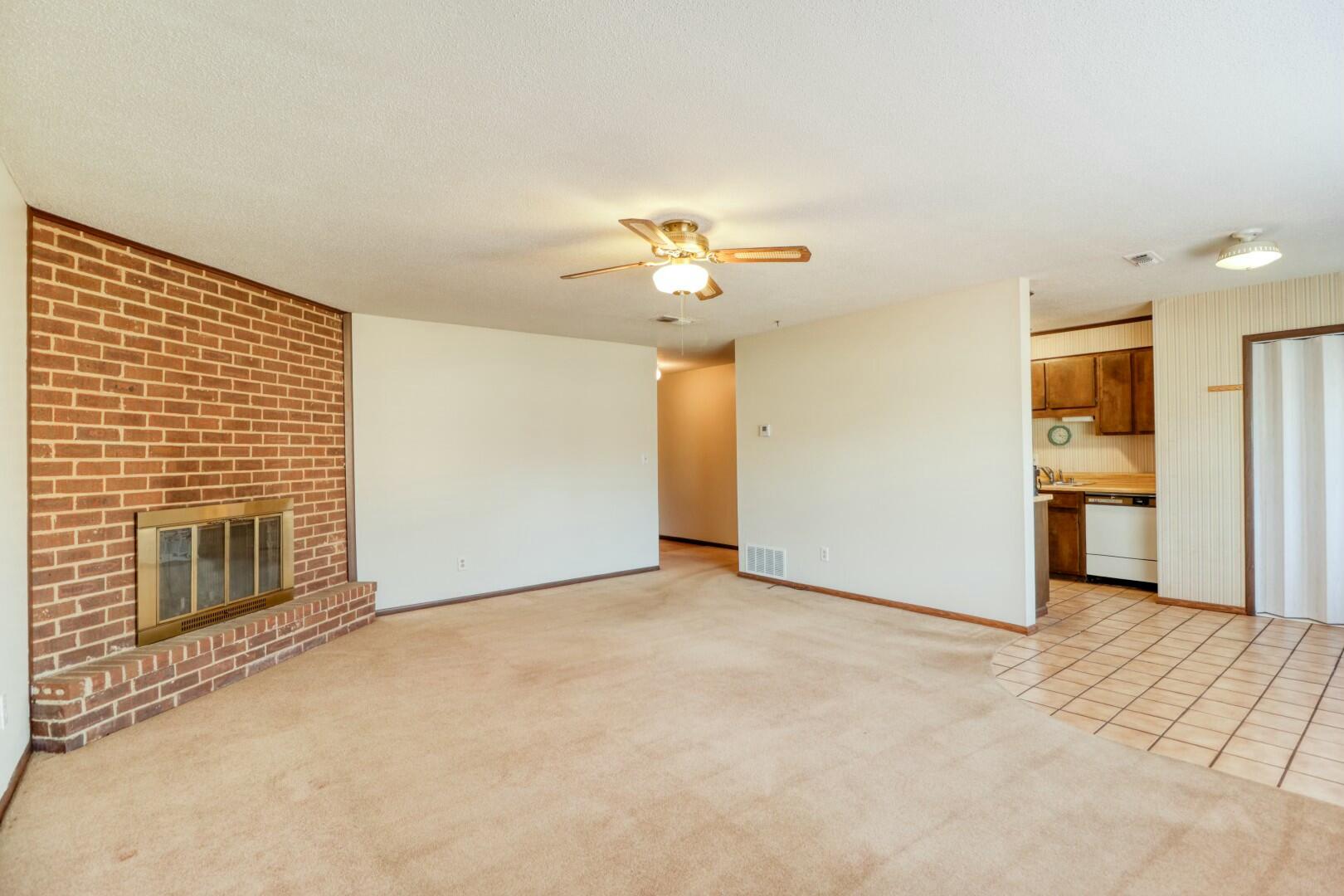 202 Pineview Drive