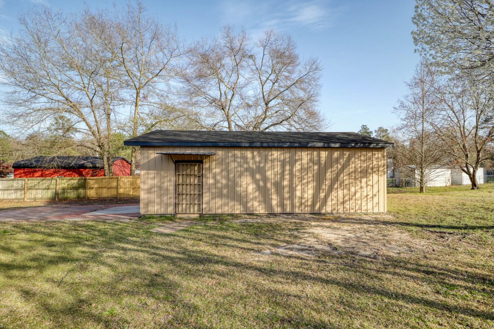 202 Pineview Drive