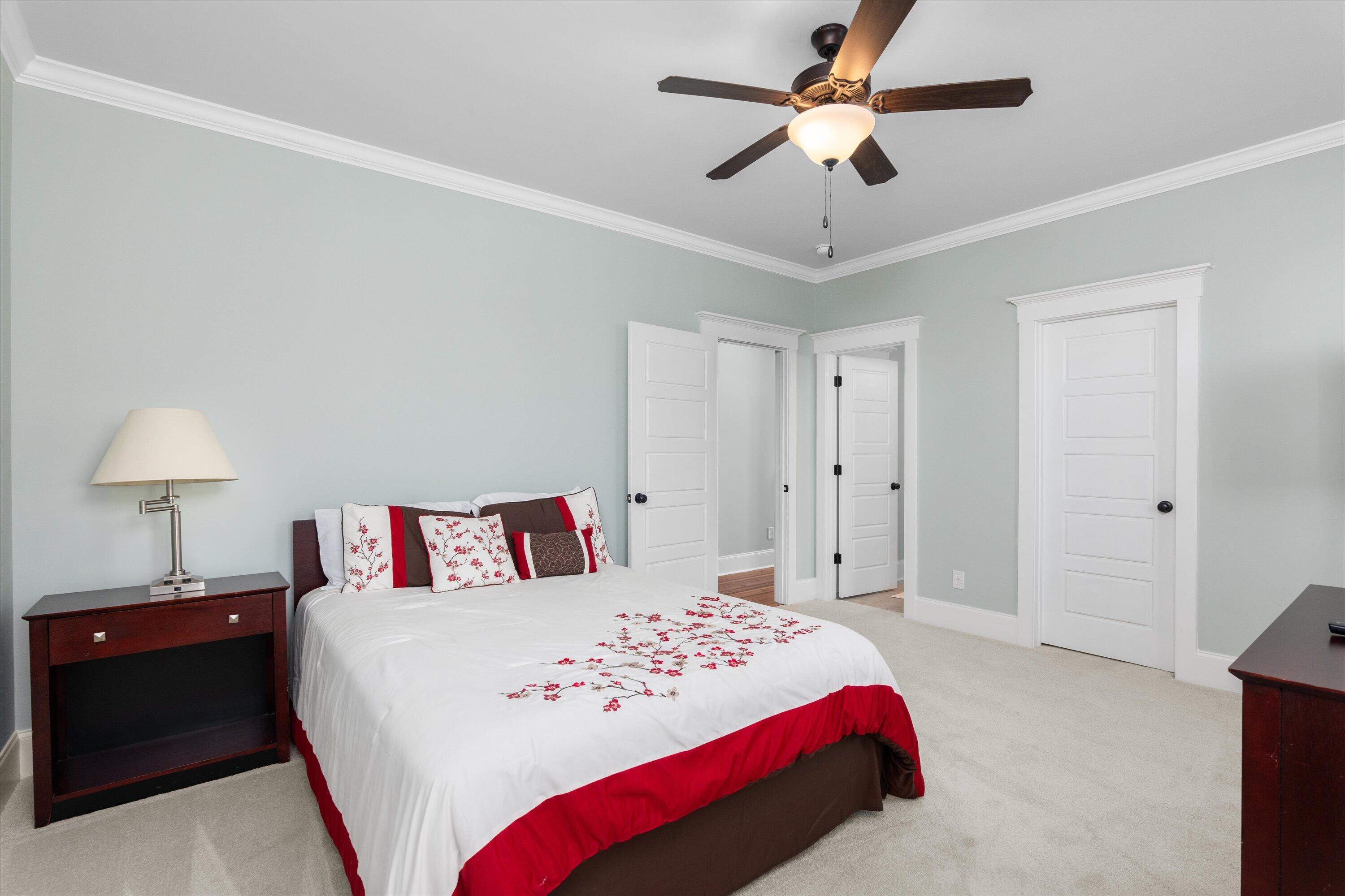 818 Kestrel Drive