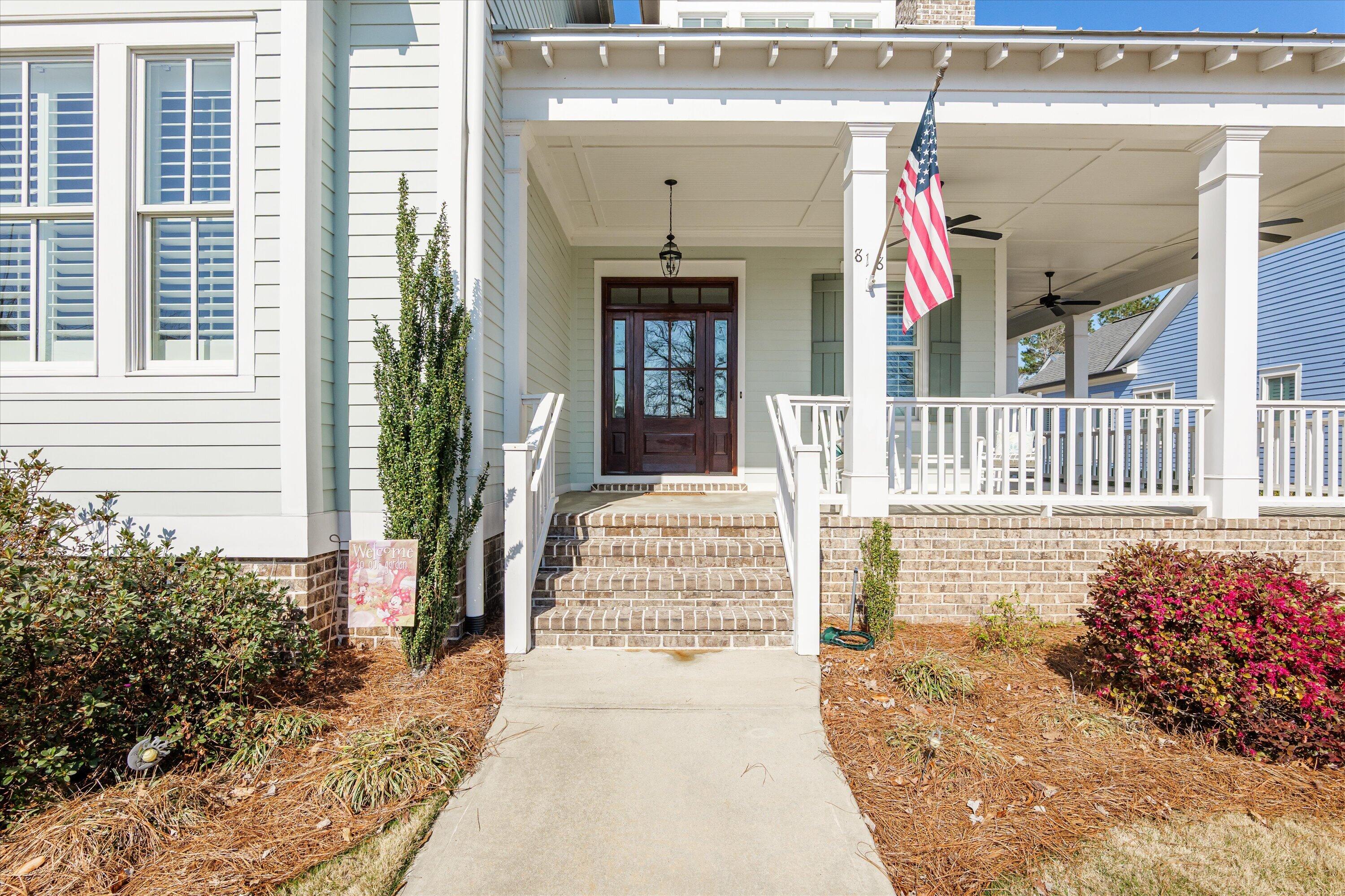 818 Kestrel Drive