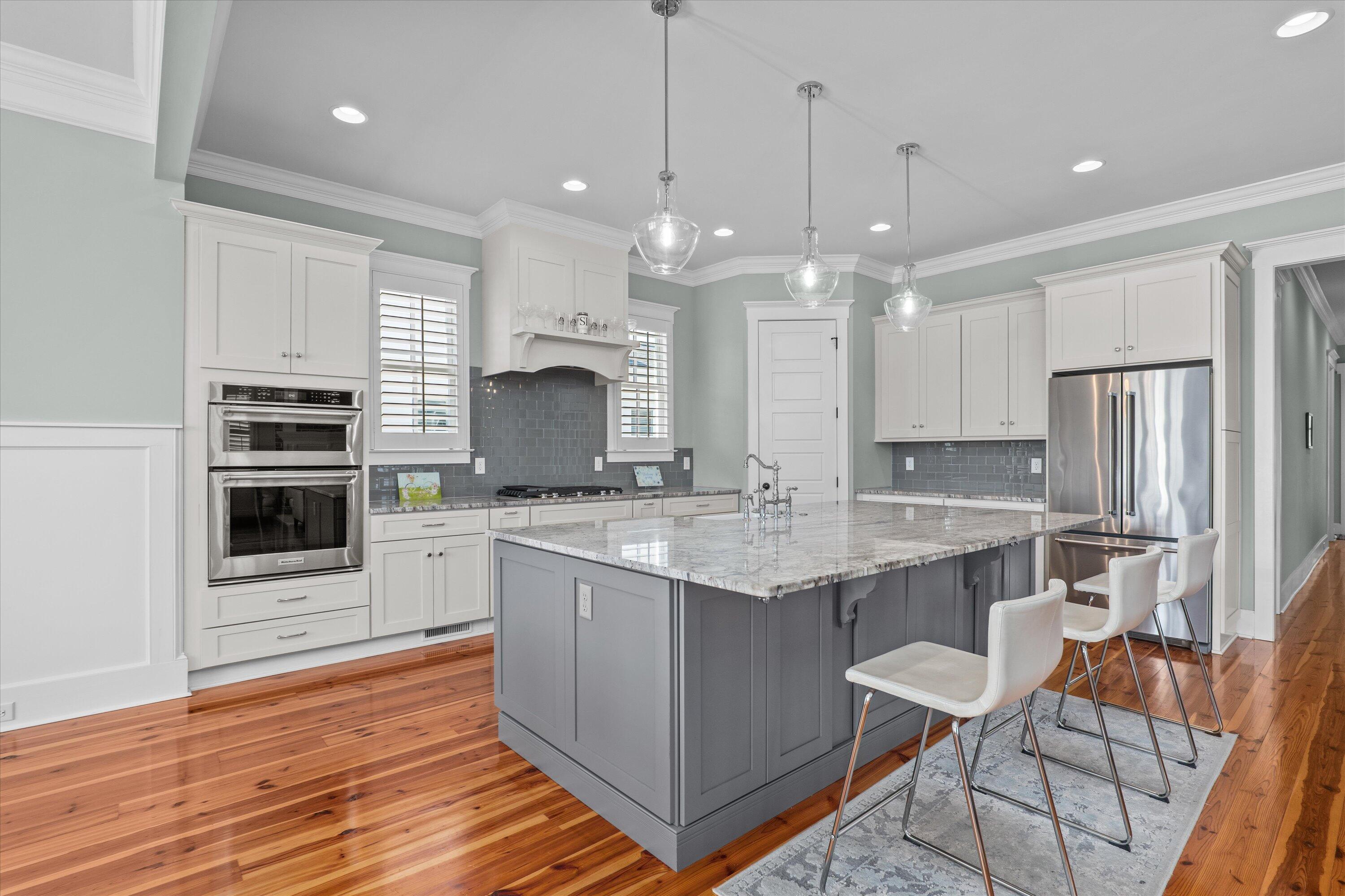 818 Kestrel Drive