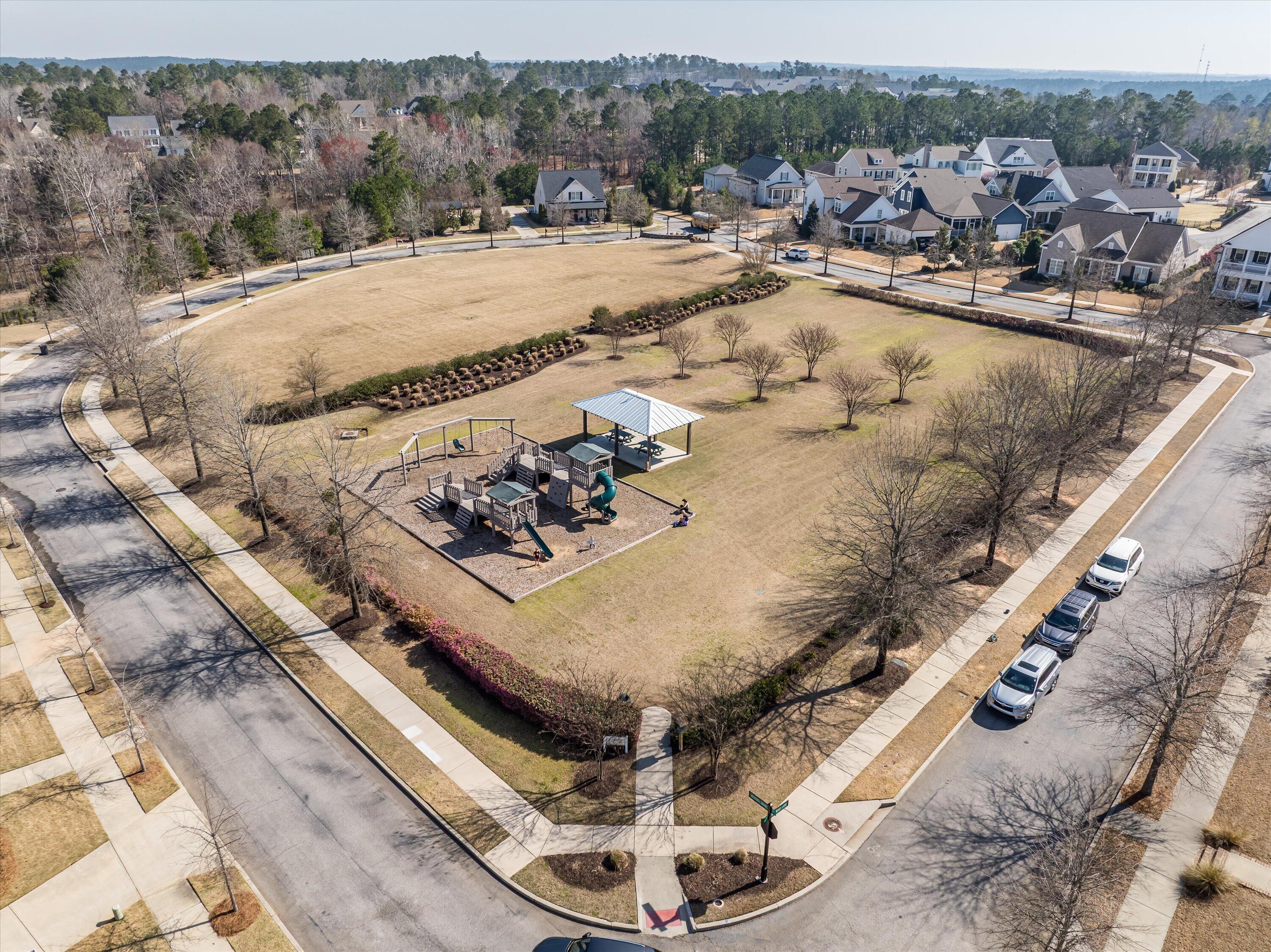 818 Kestrel Drive