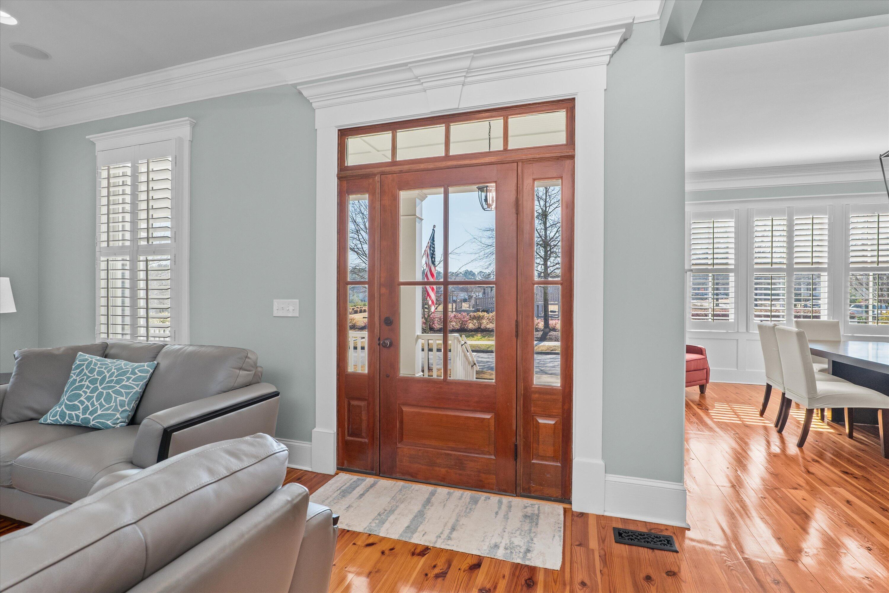 818 Kestrel Drive
