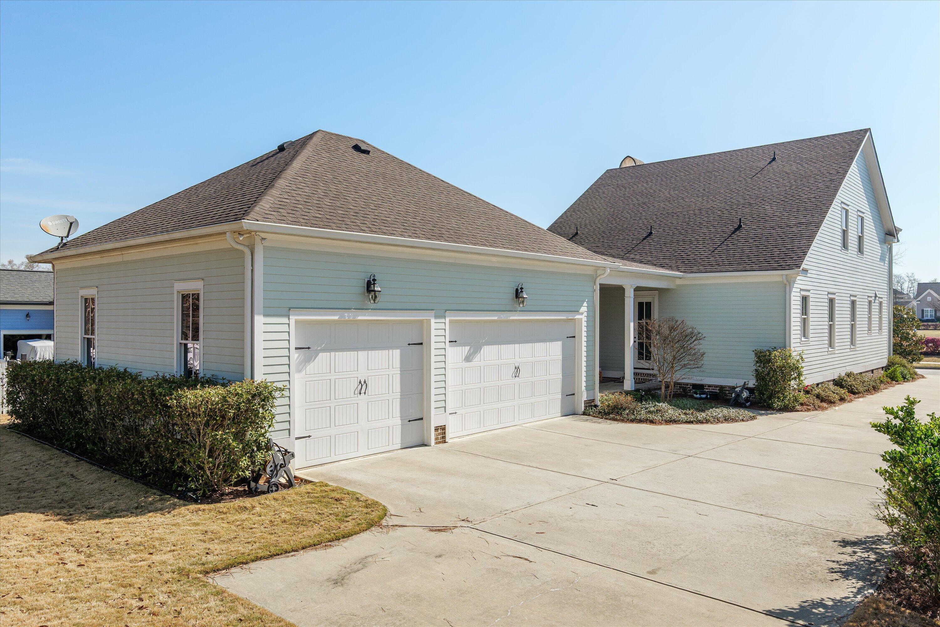 818 Kestrel Drive