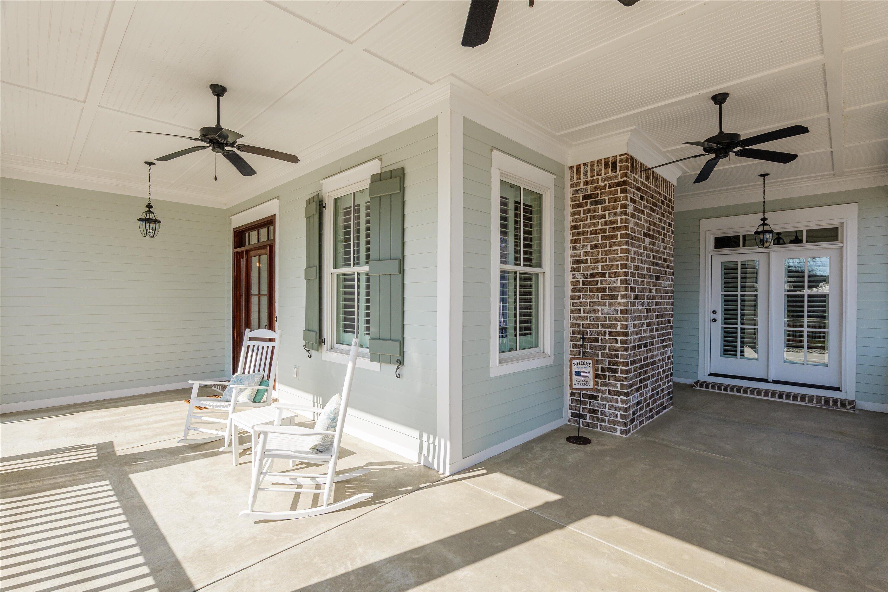818 Kestrel Drive