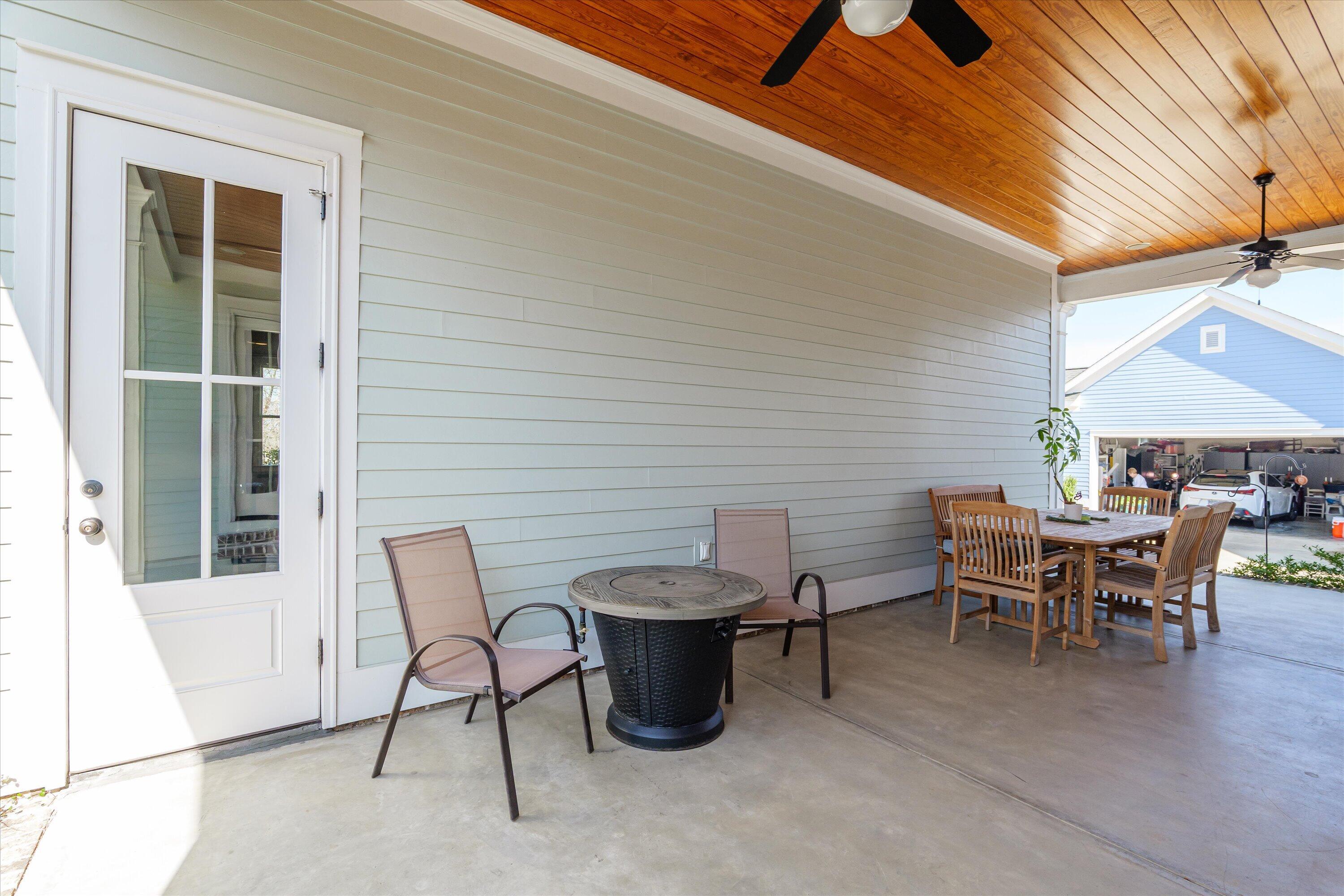 818 Kestrel Drive