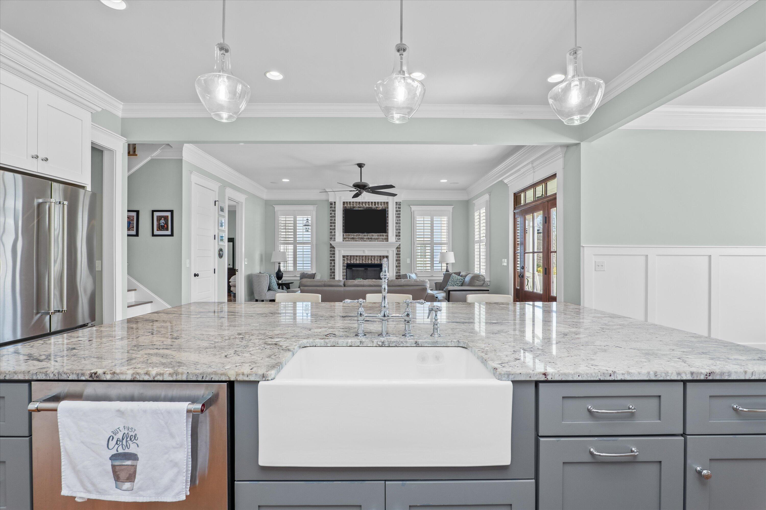 818 Kestrel Drive