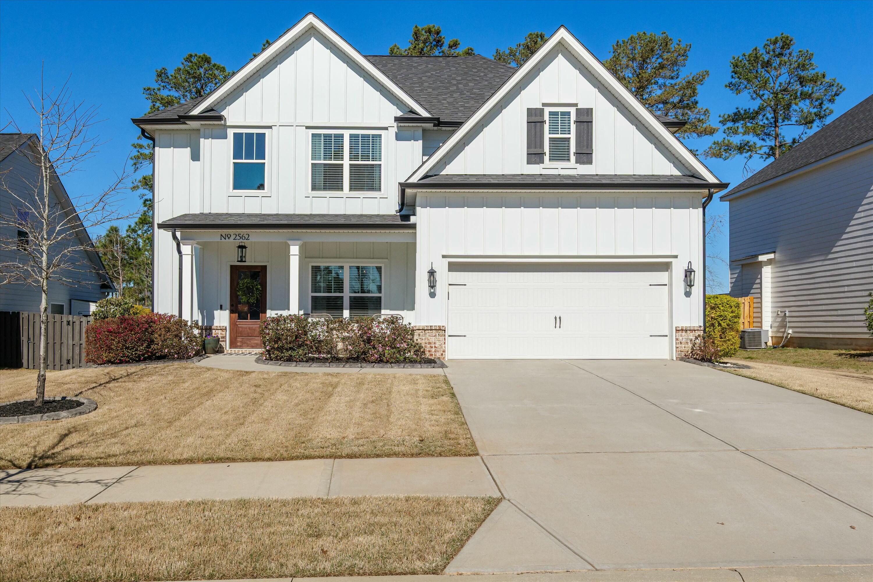 2562 Traverse Trail
