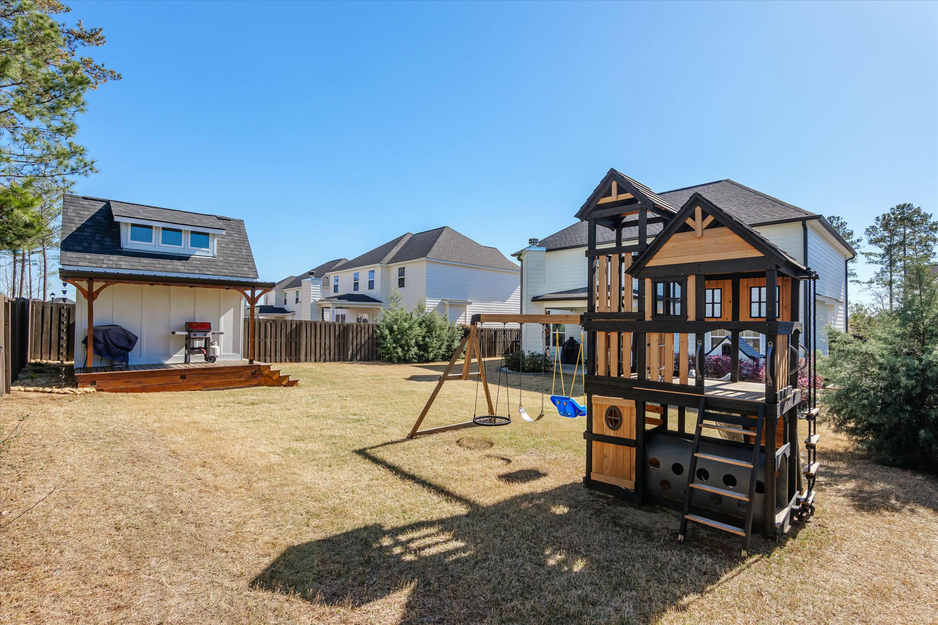 2562 Traverse Trail