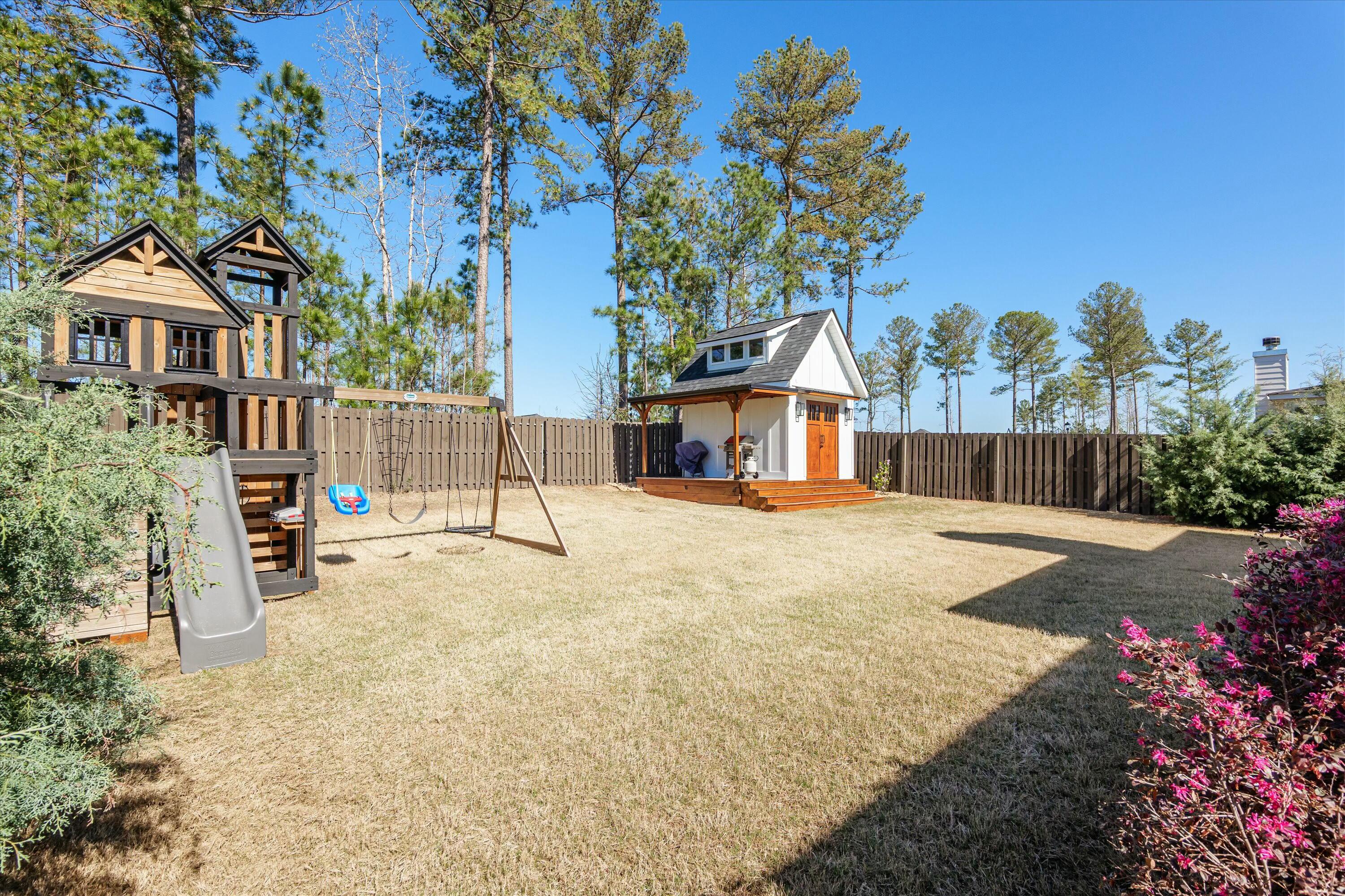 2562 Traverse Trail