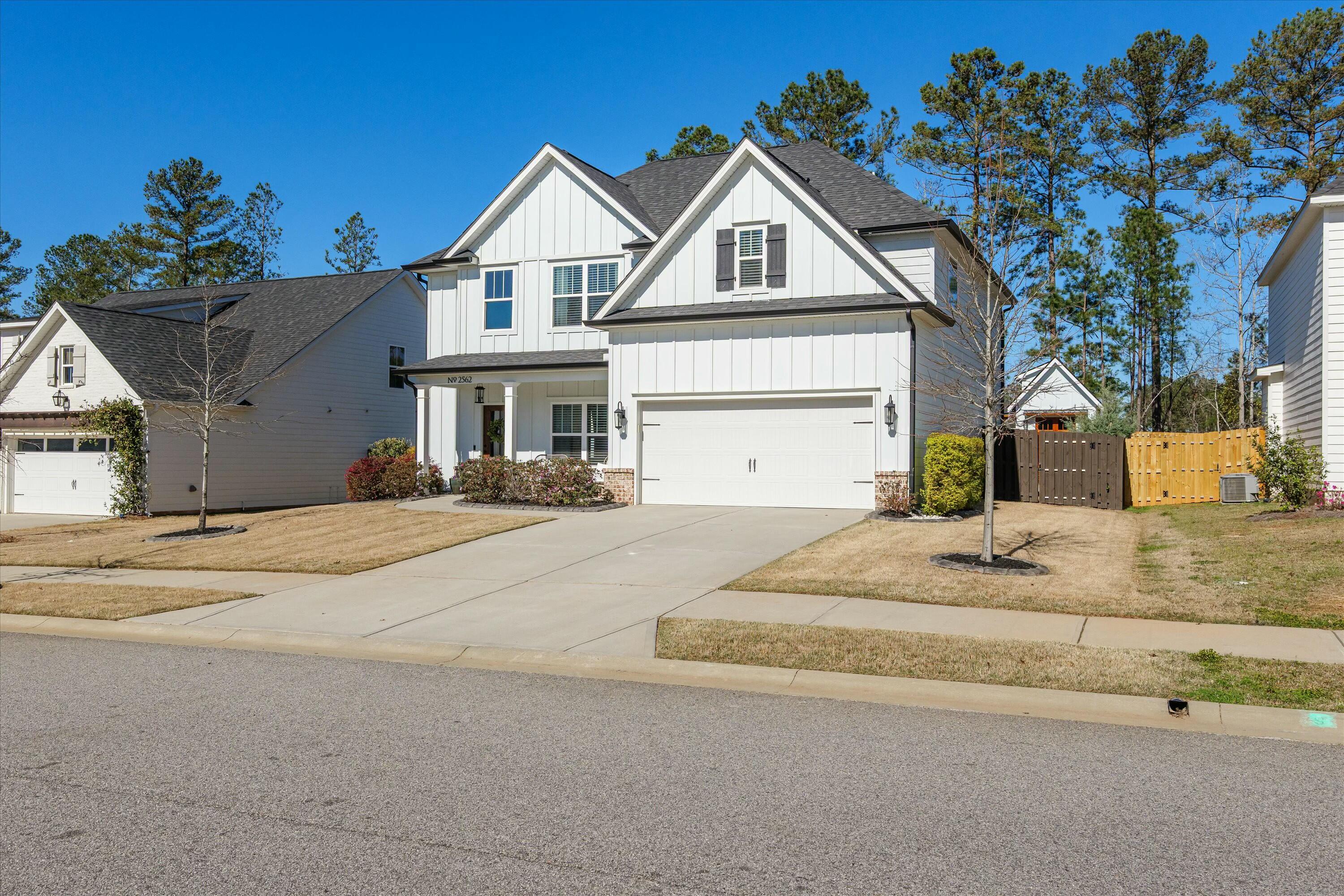 2562 Traverse Trail