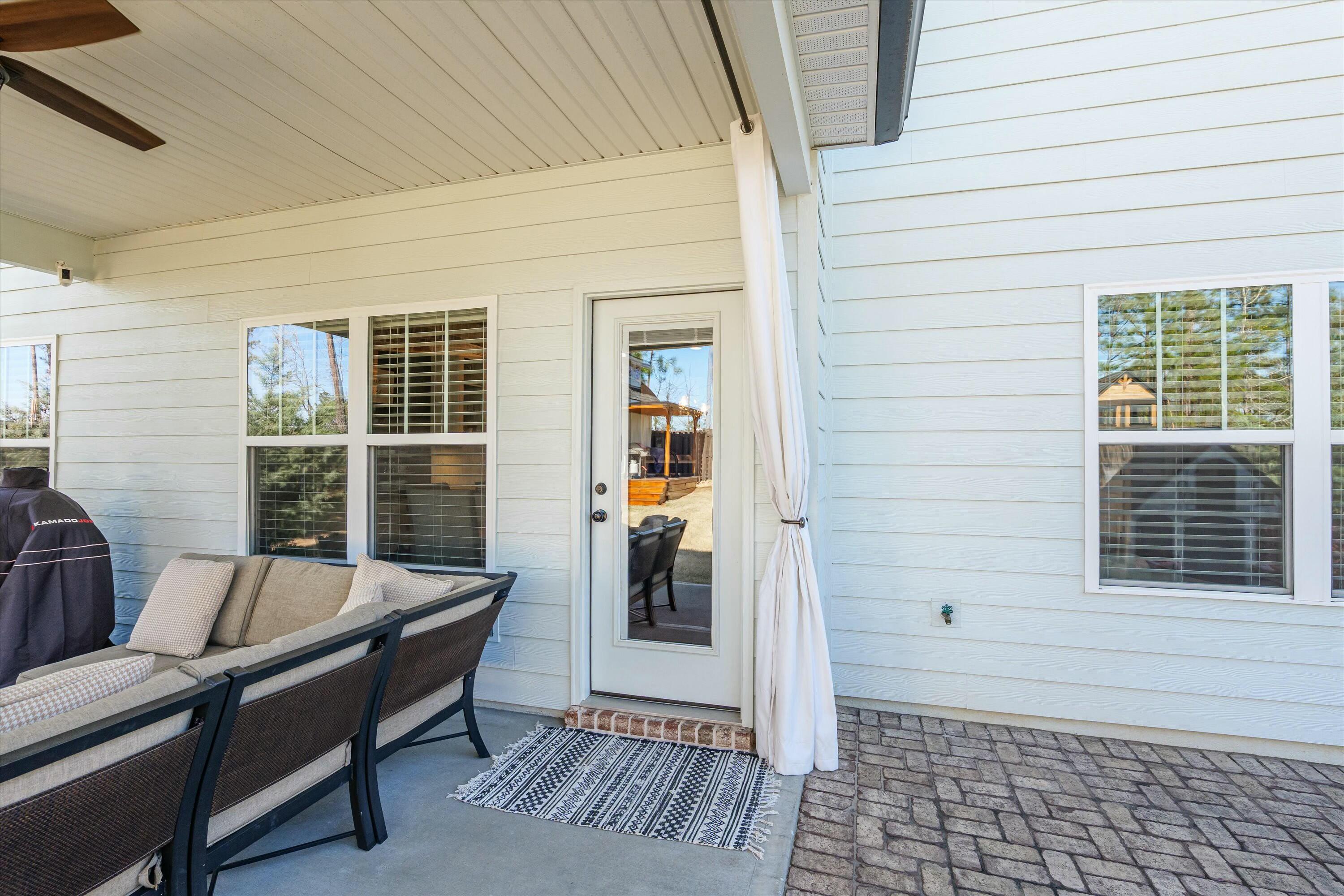 2562 Traverse Trail