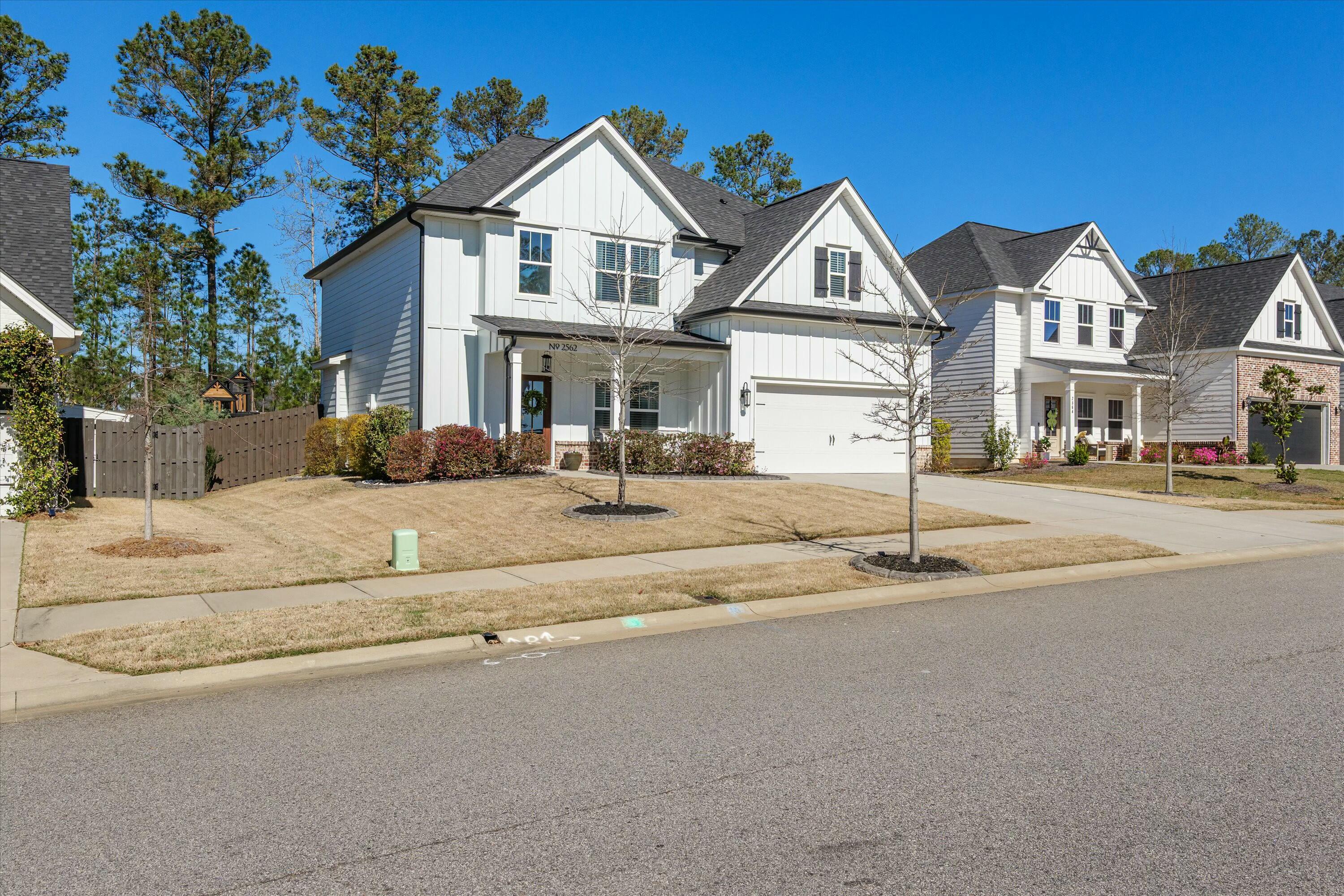 2562 Traverse Trail