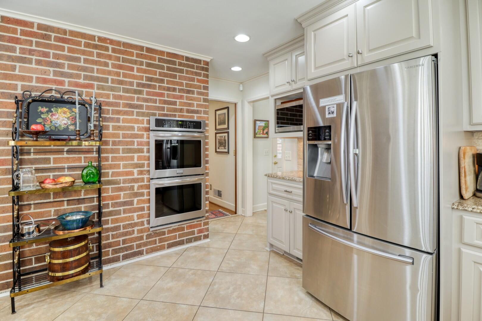 521 Winchester Drive