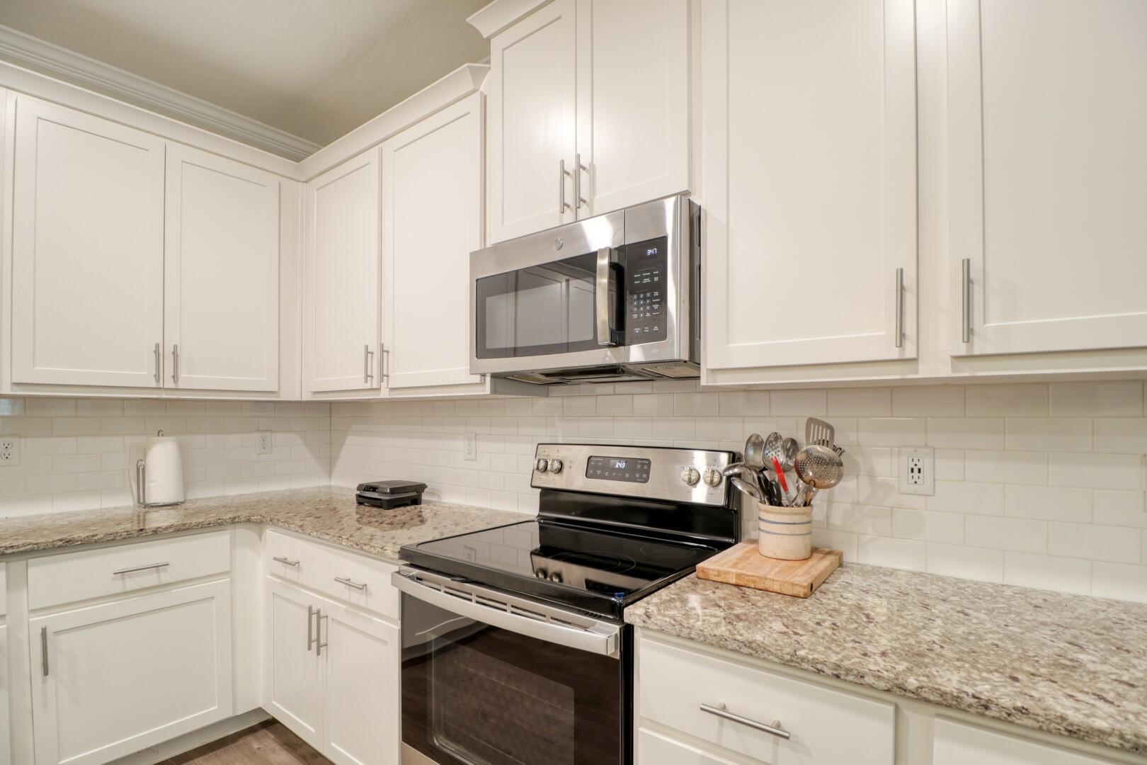 300 Huntley Loop