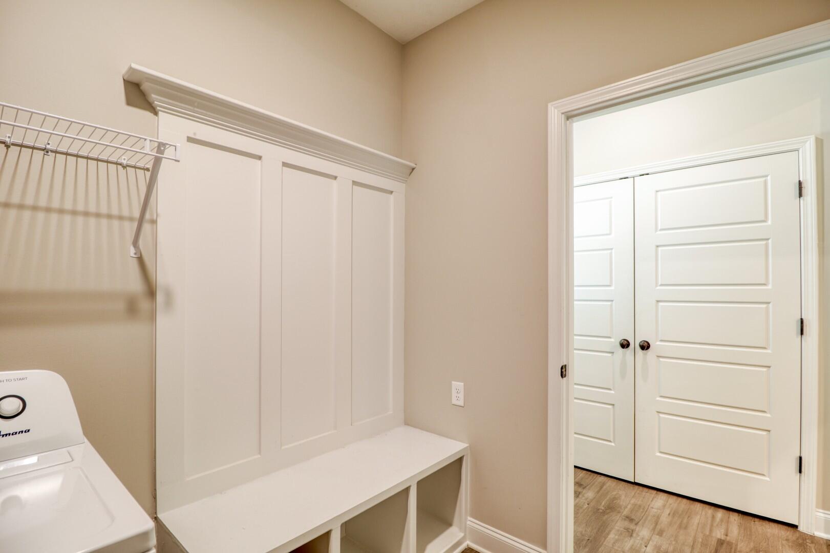 300 Huntley Loop