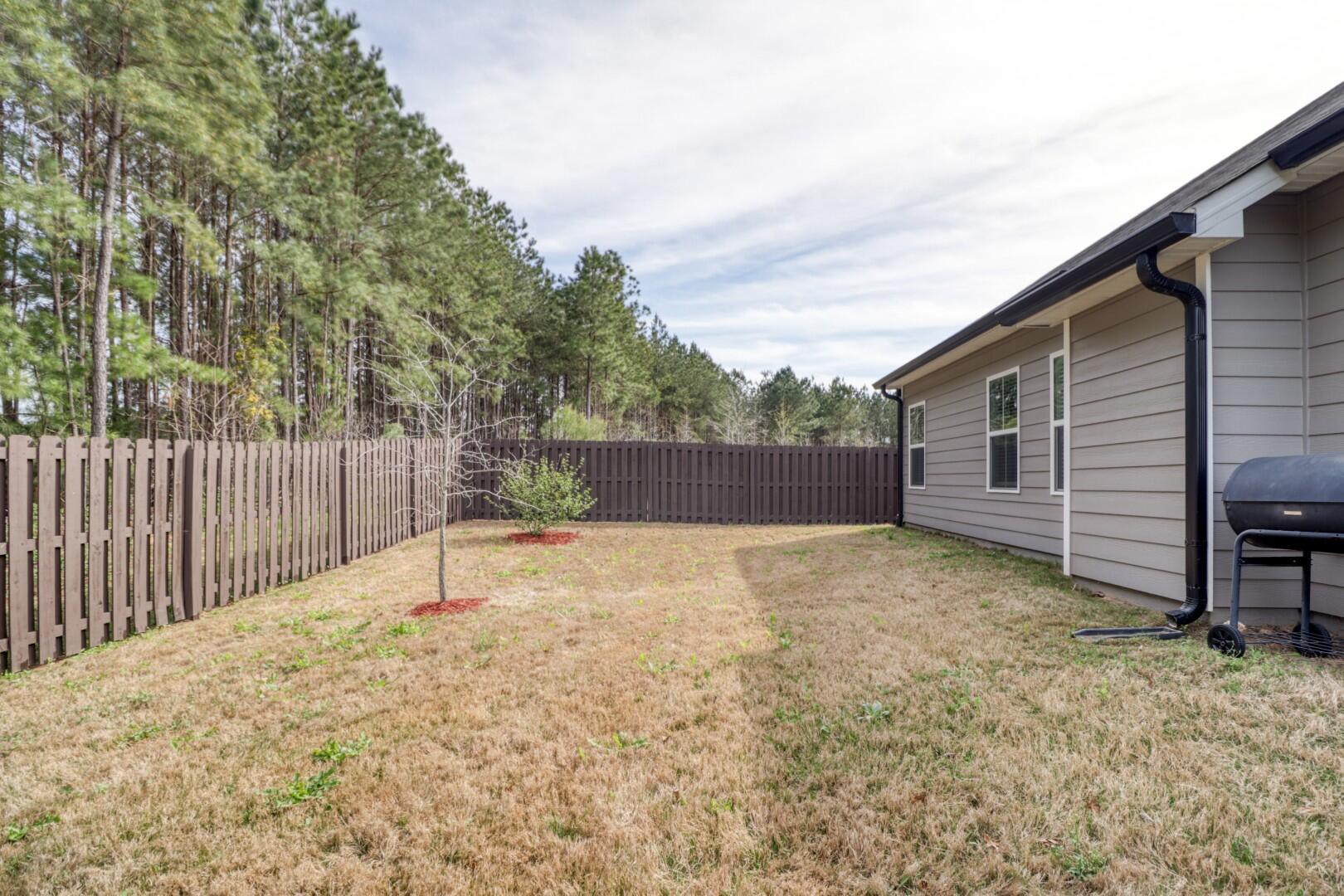 300 Huntley Loop