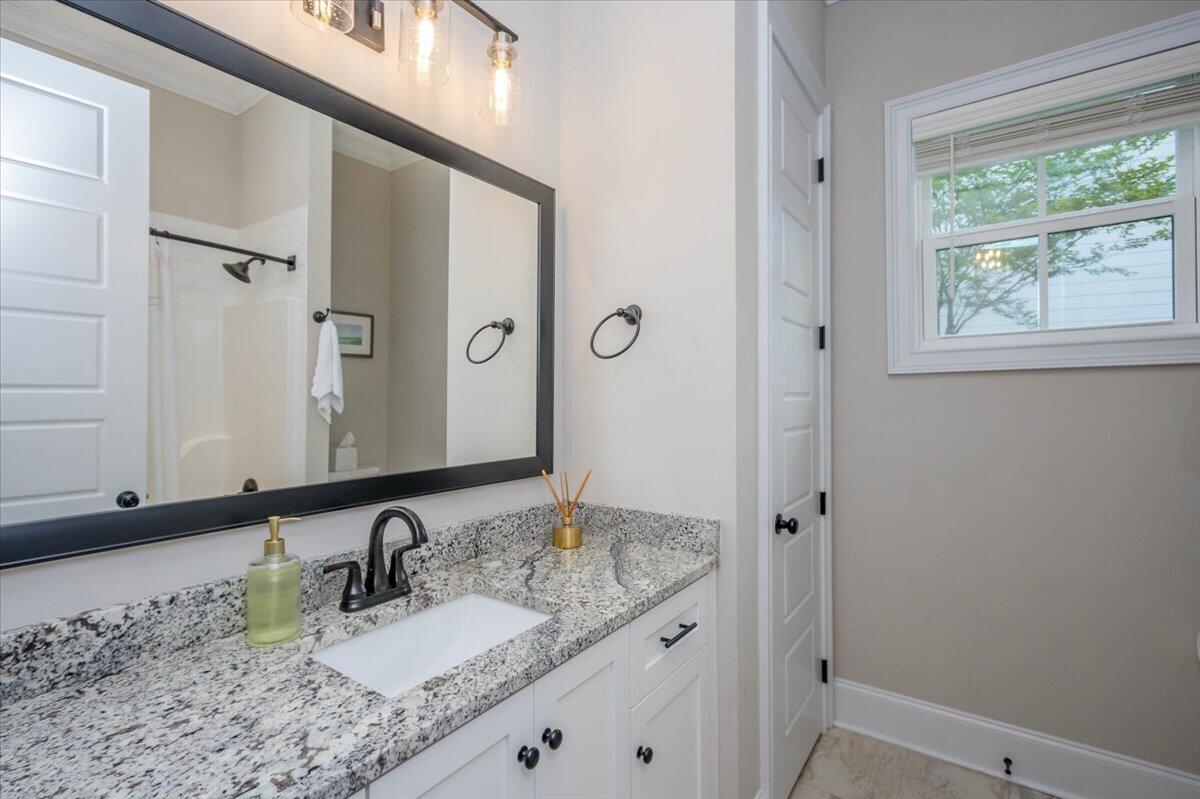 216 Hornsby Lane