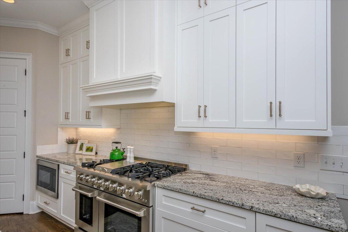 216 Hornsby Lane