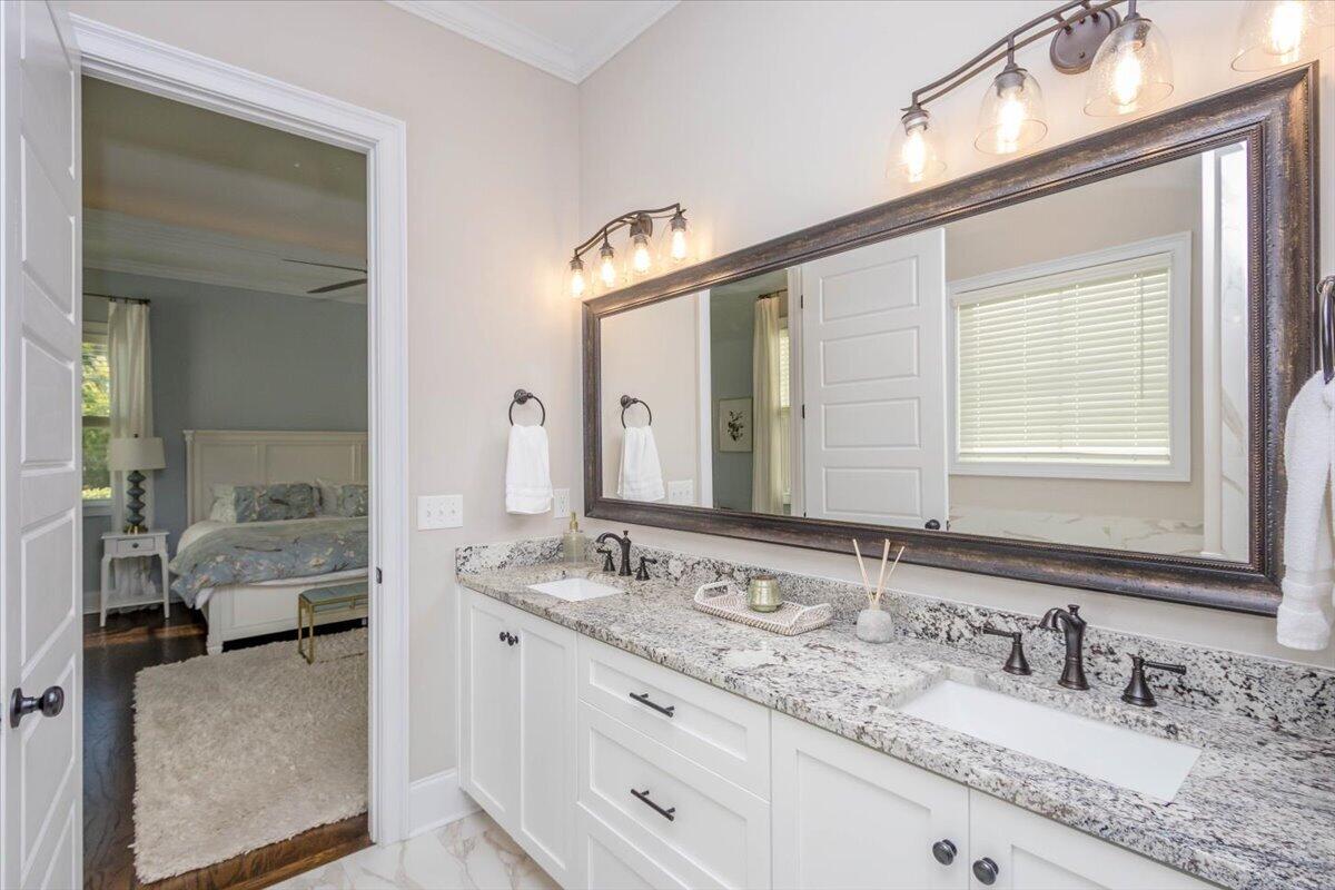 216 Hornsby Lane