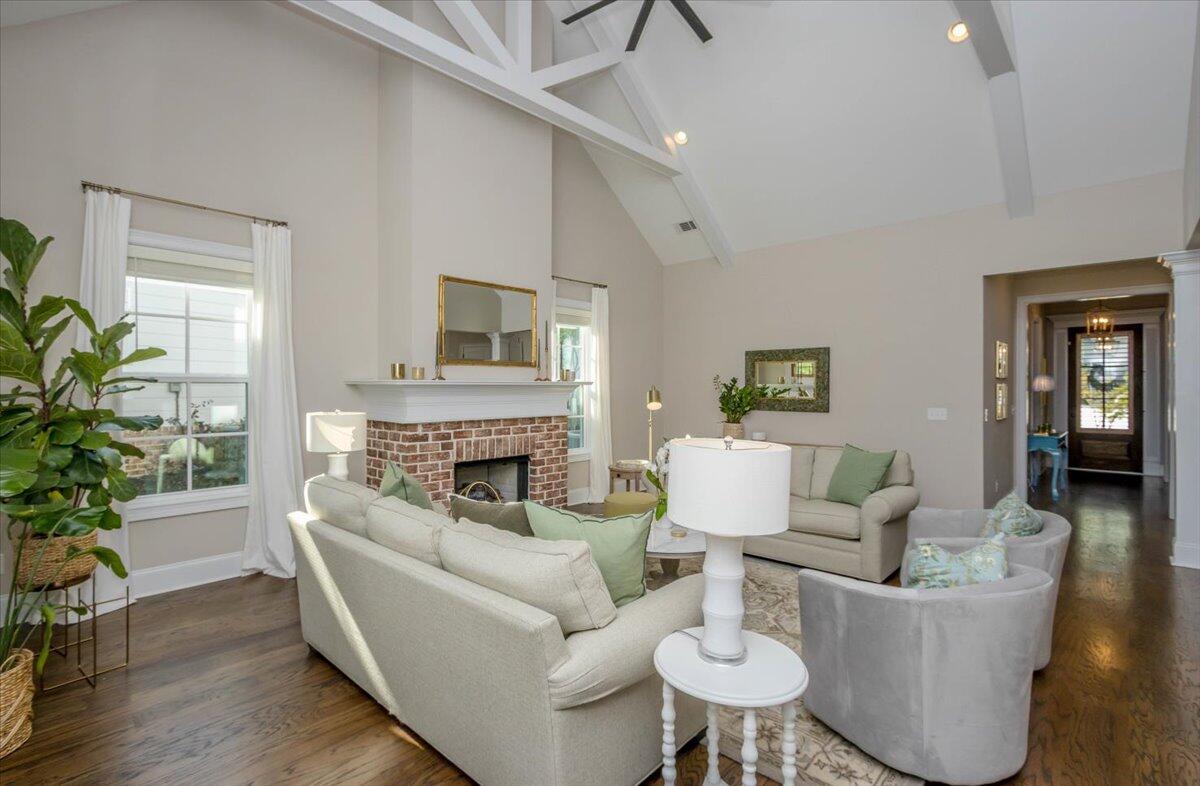 216 Hornsby Lane