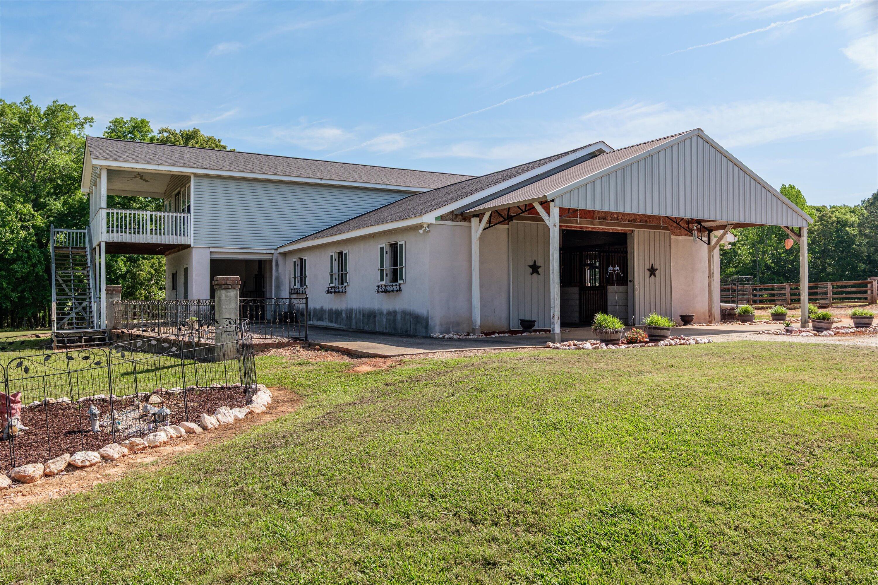 1960 White Rock Road