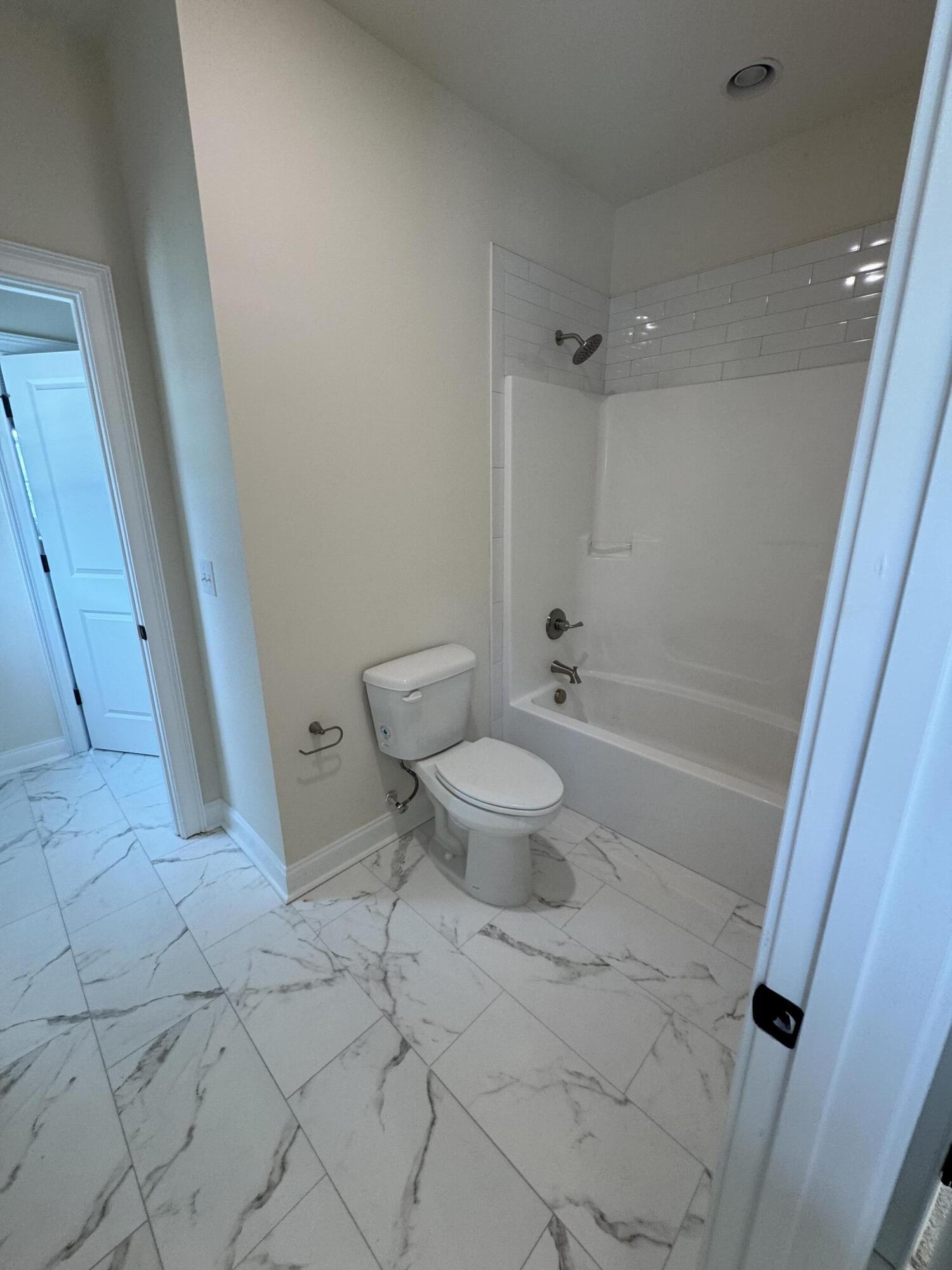 638 River Oaks Lane