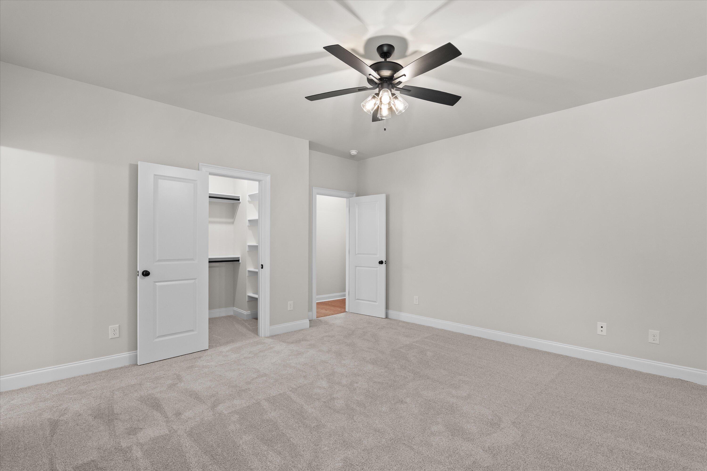 642 River Oaks Lane