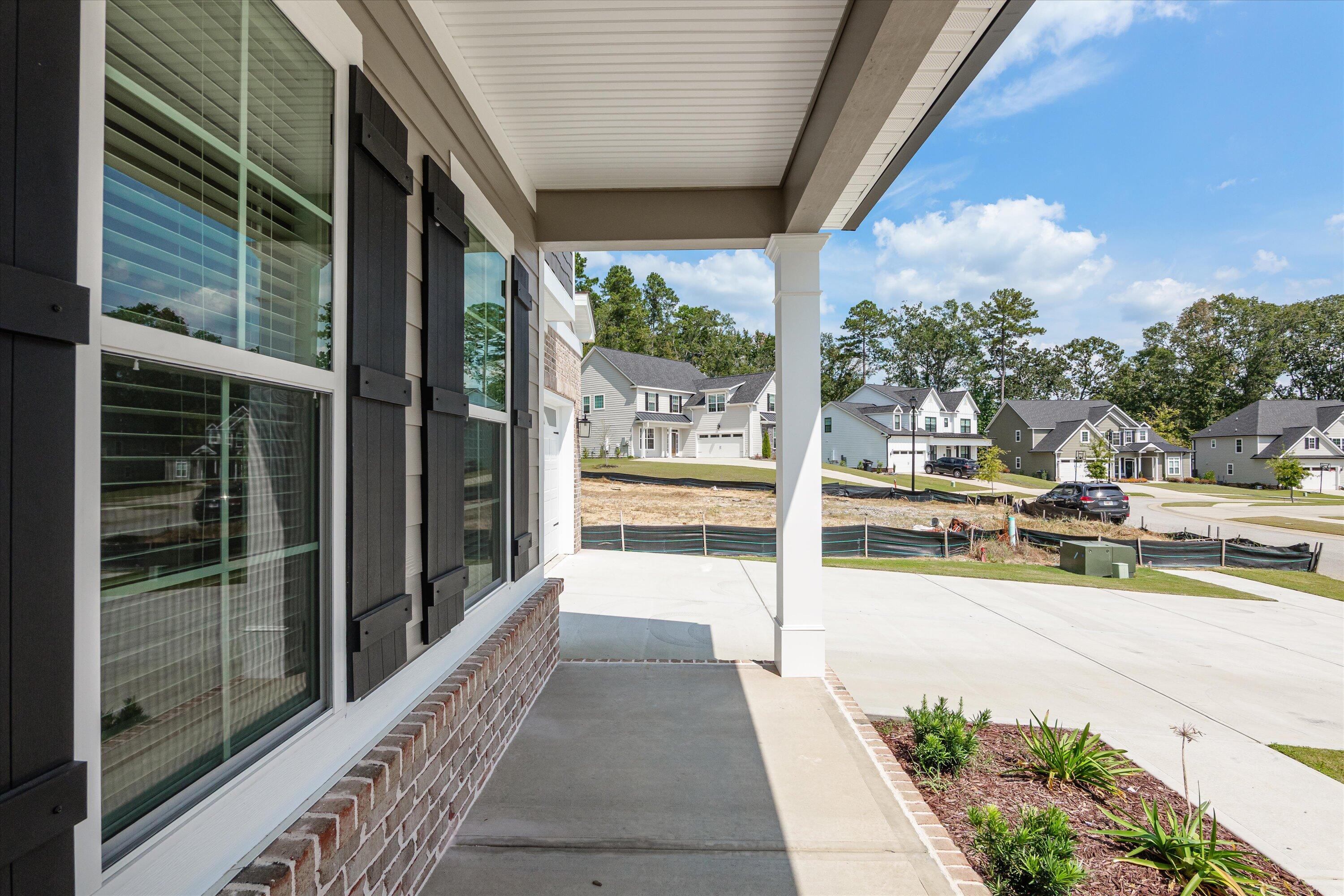 642 River Oaks Lane