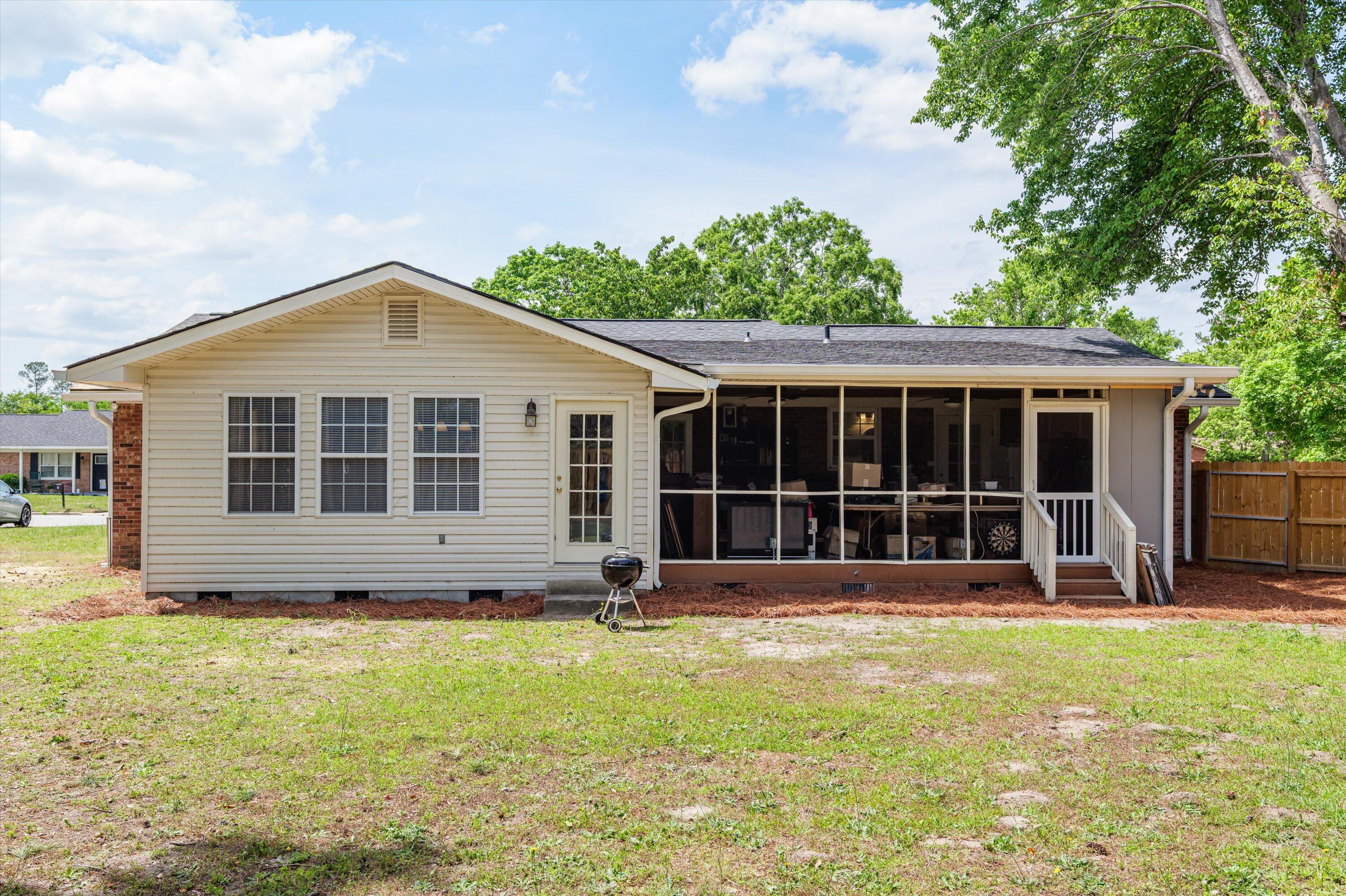 284 E Wynngate Drive