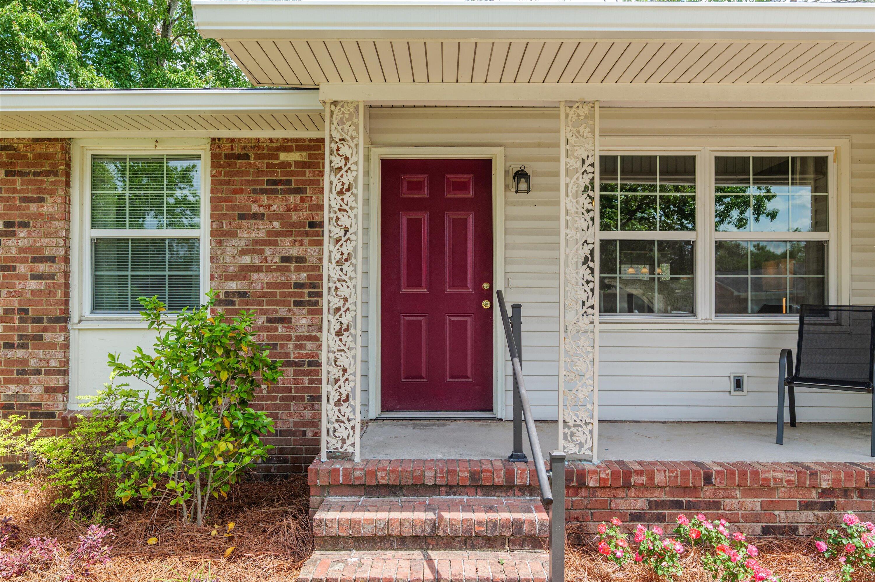 284 E Wynngate Drive