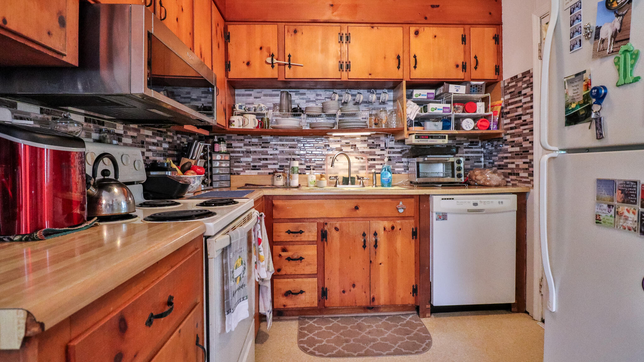 601 Louise Dr.