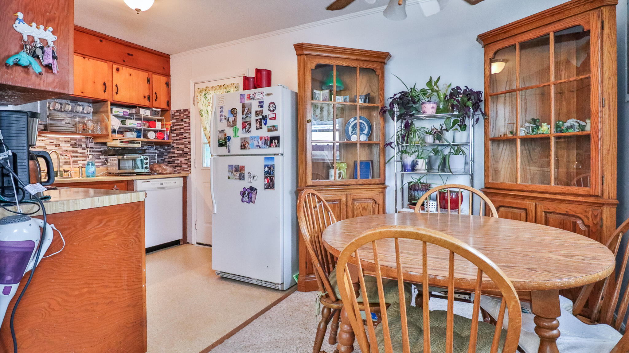 601 Louise Dr.