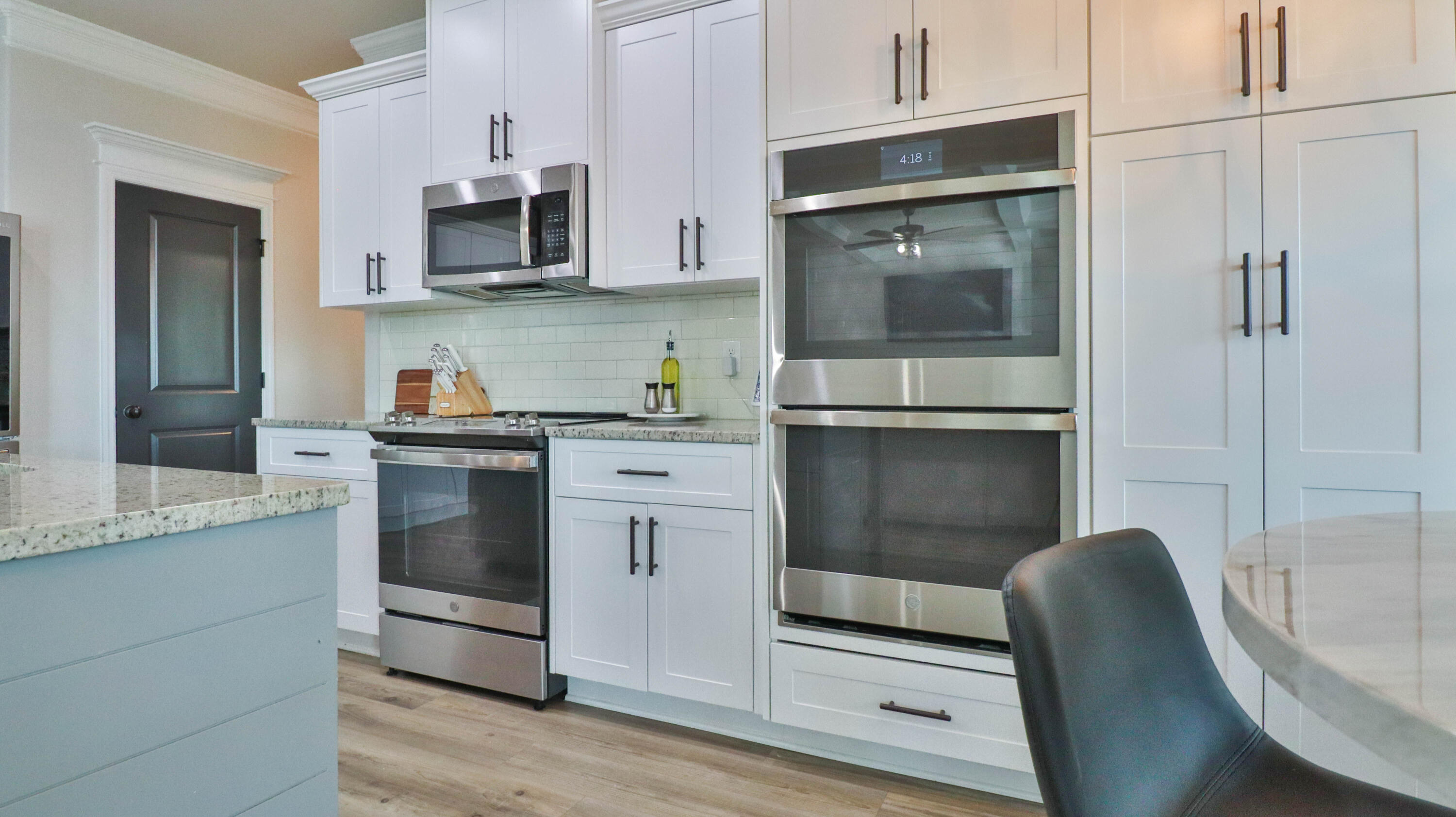 2594 Traverse Trail