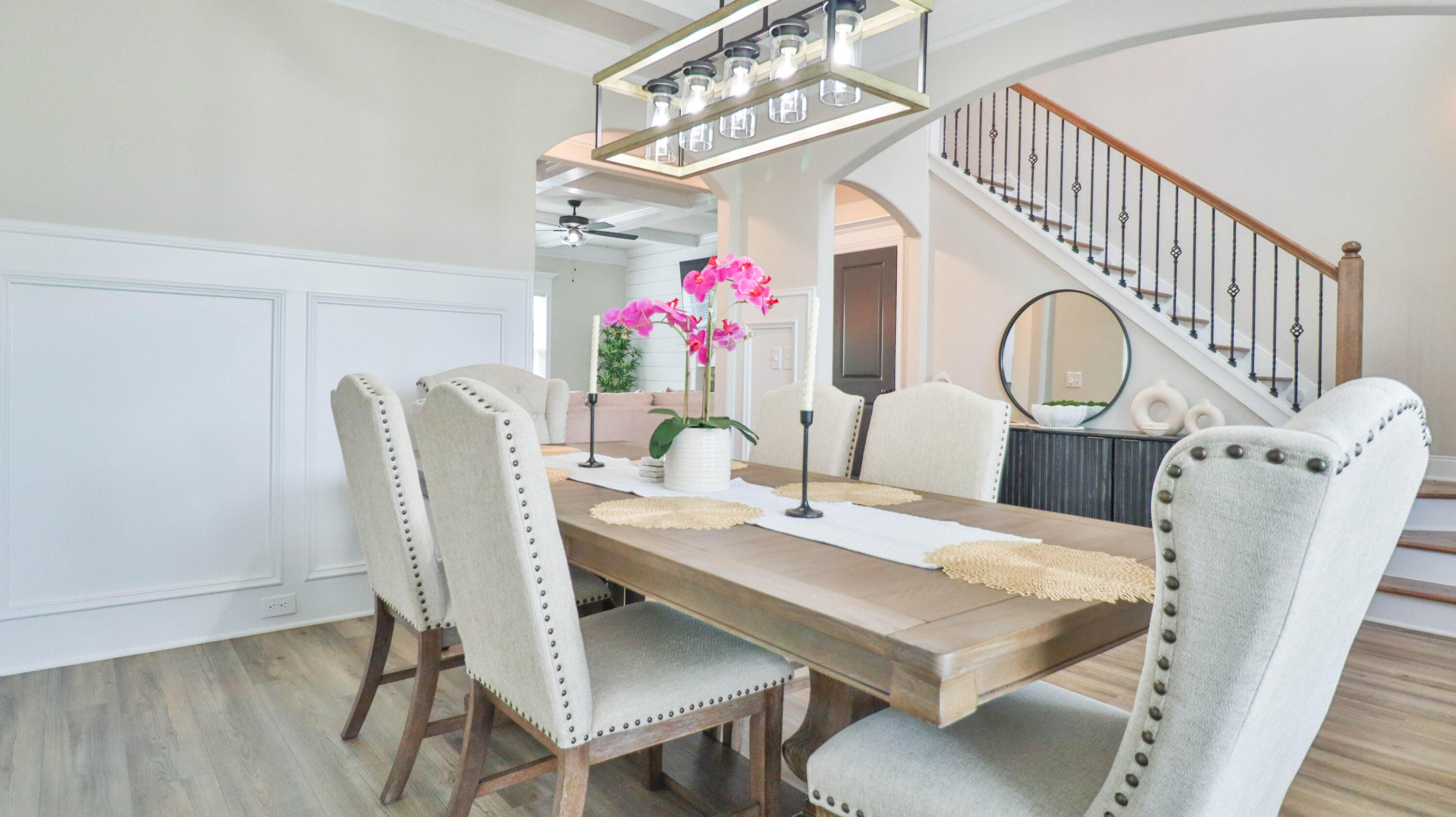2594 Traverse Trail