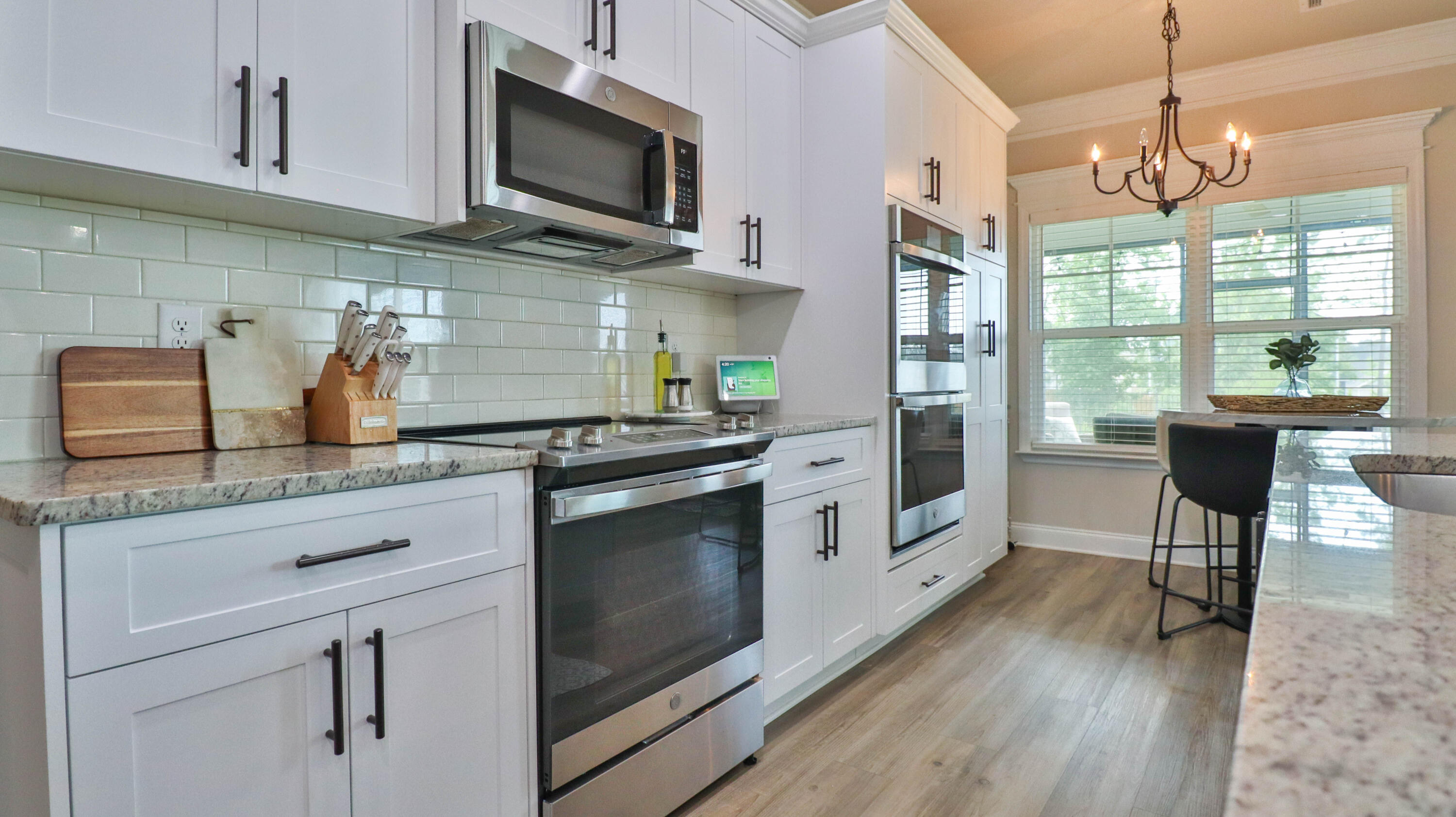 2594 Traverse Trail