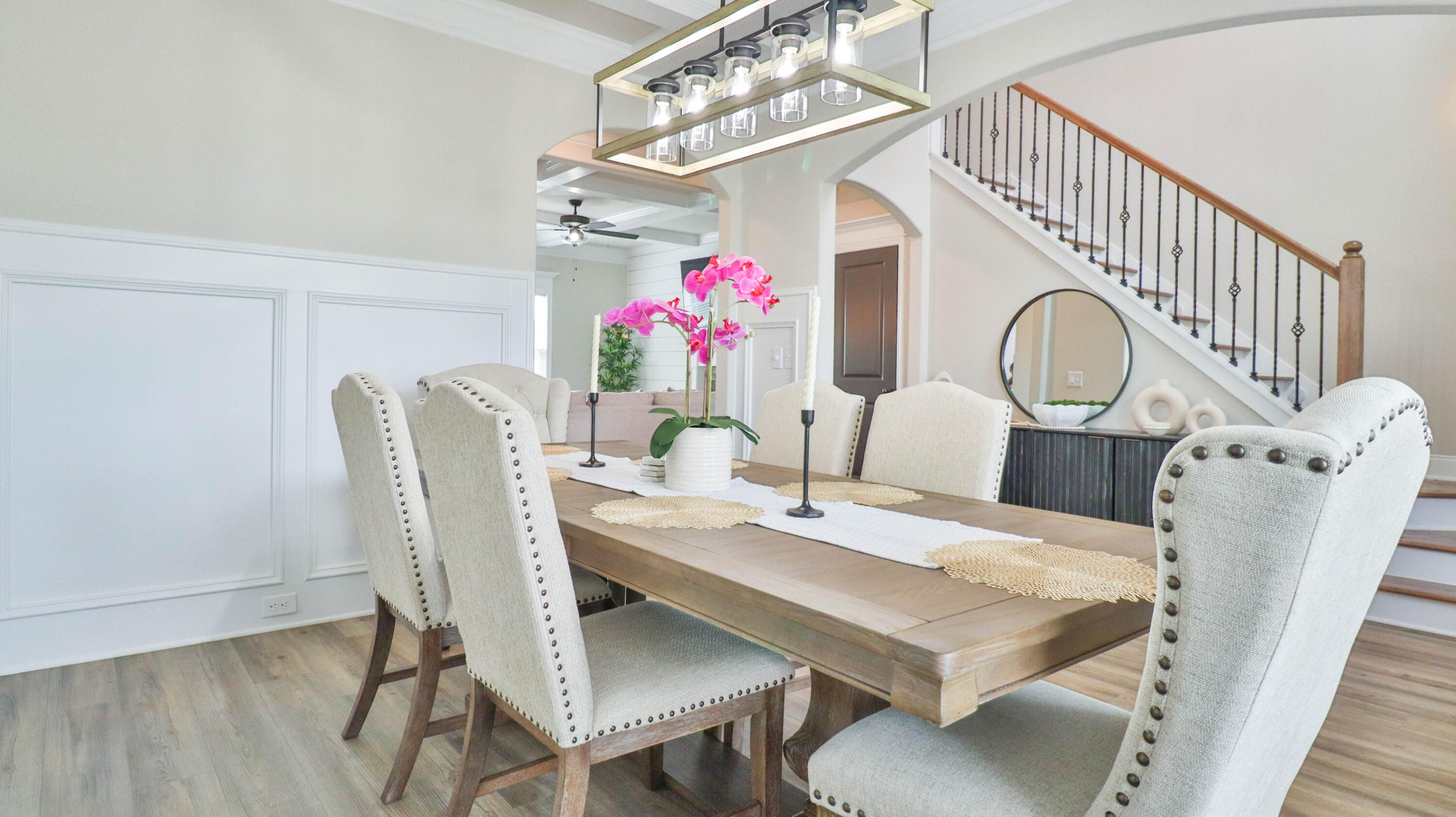 2594 Traverse Trail