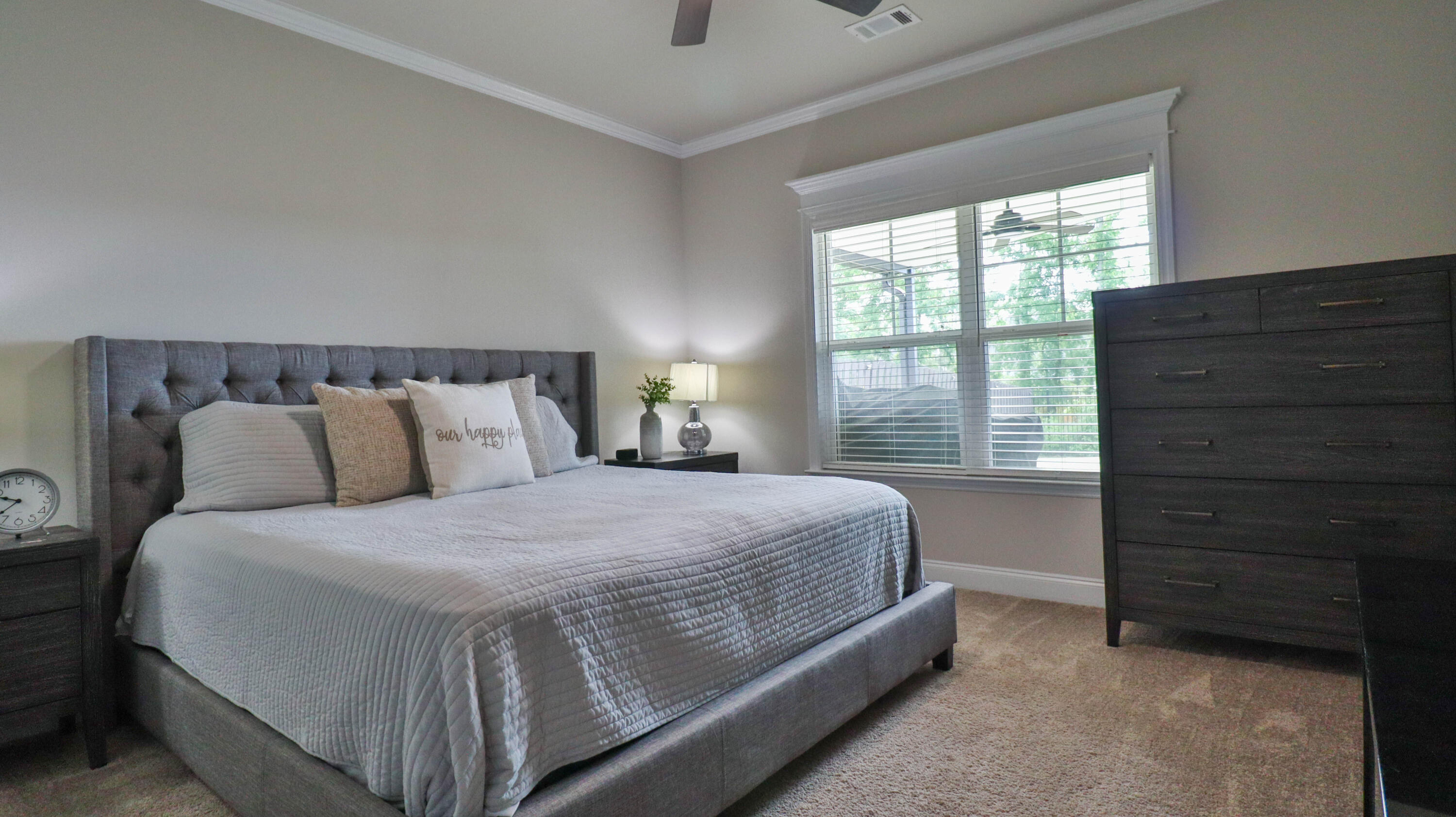 2594 Traverse Trail