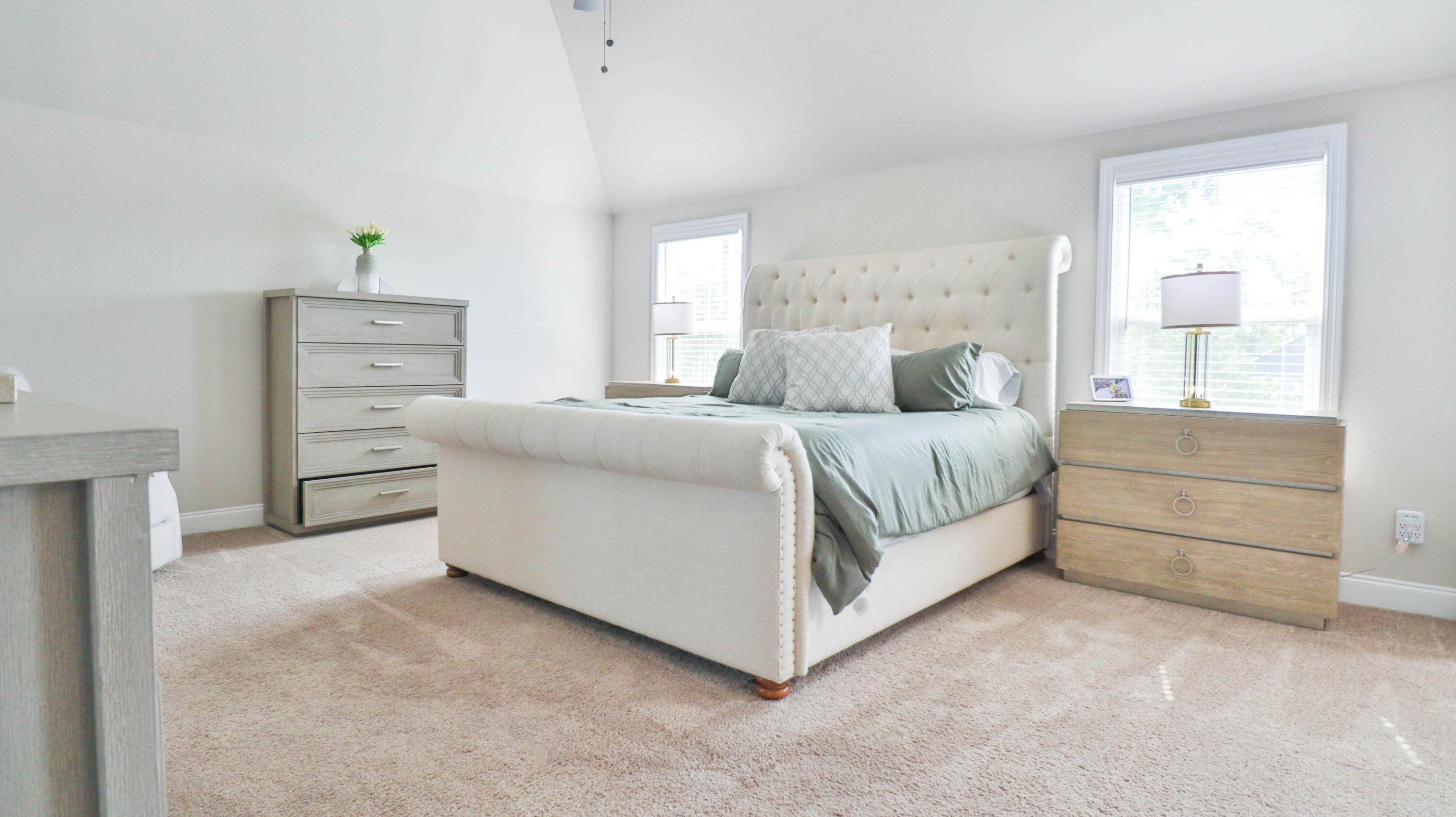 2594 Traverse Trail