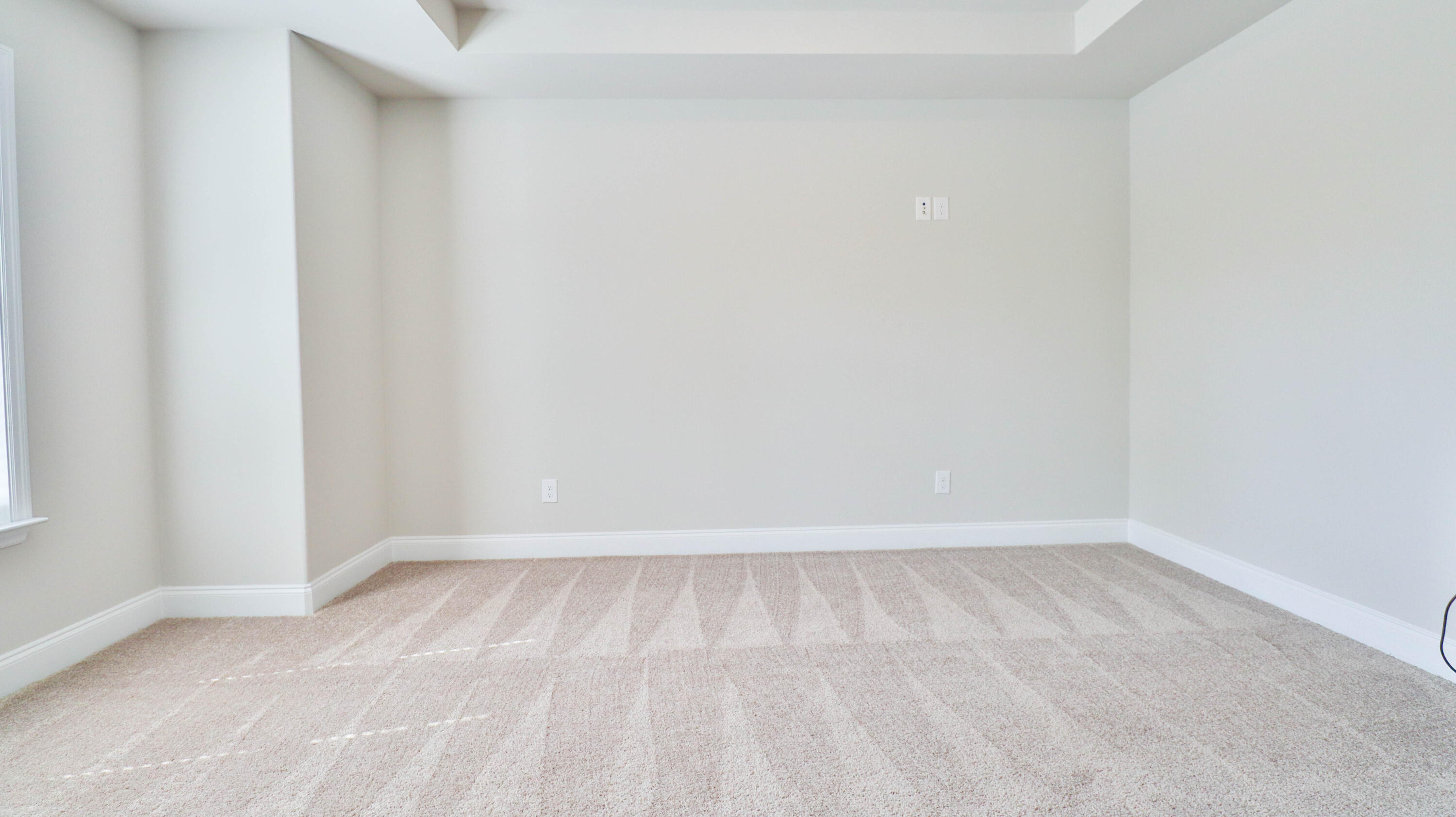 2594 Traverse Trail