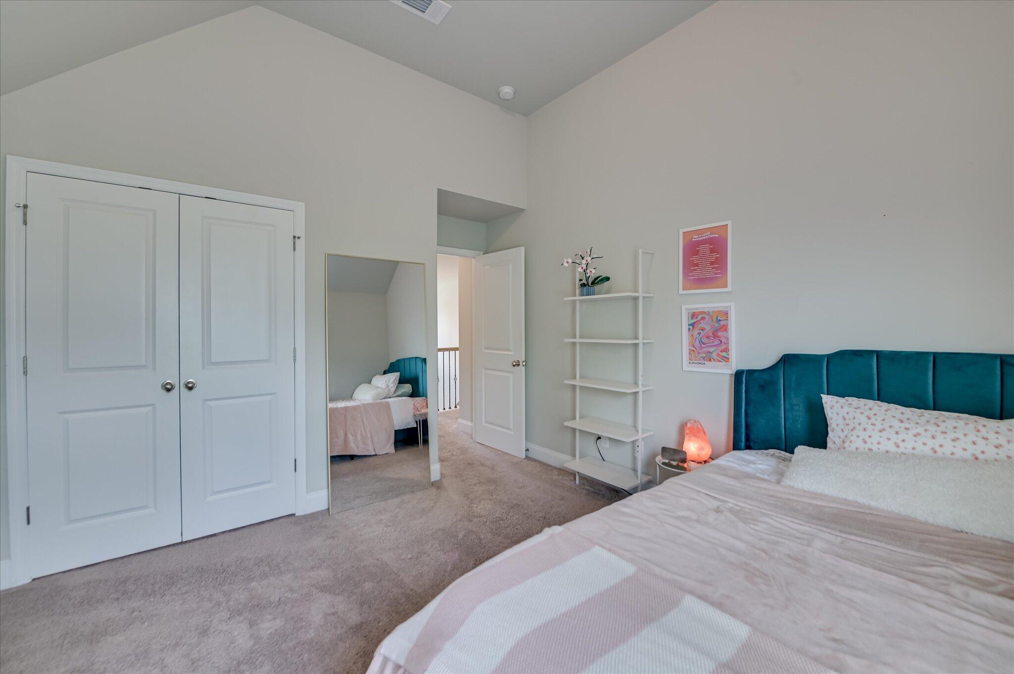 3525 Hilltop Trail