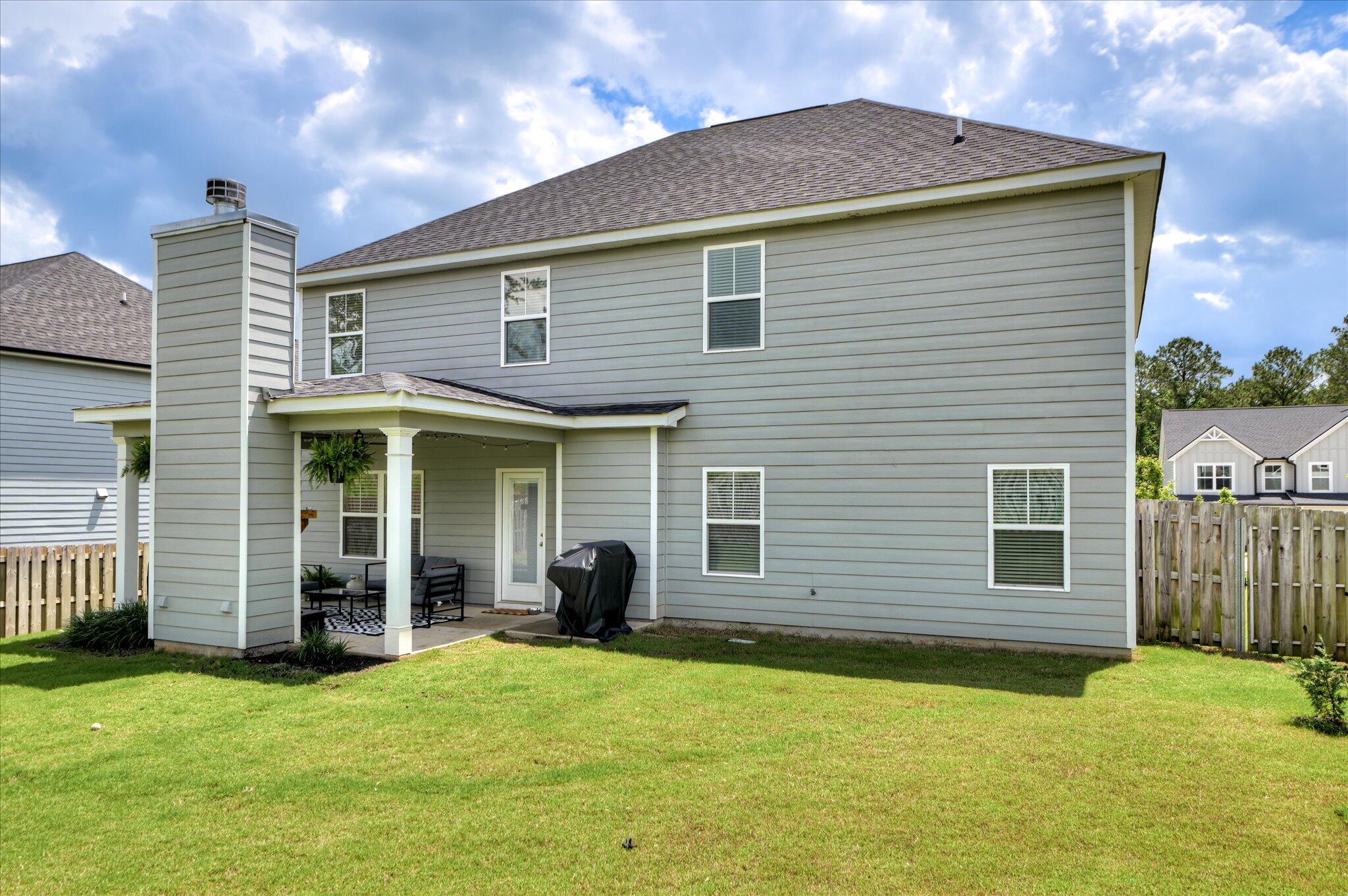 3525 Hilltop Trail