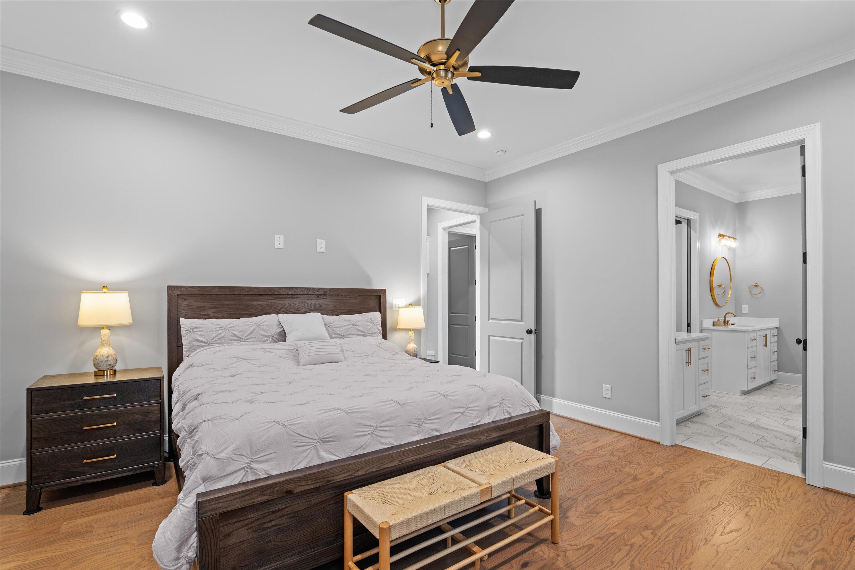 2102 Egret Circle