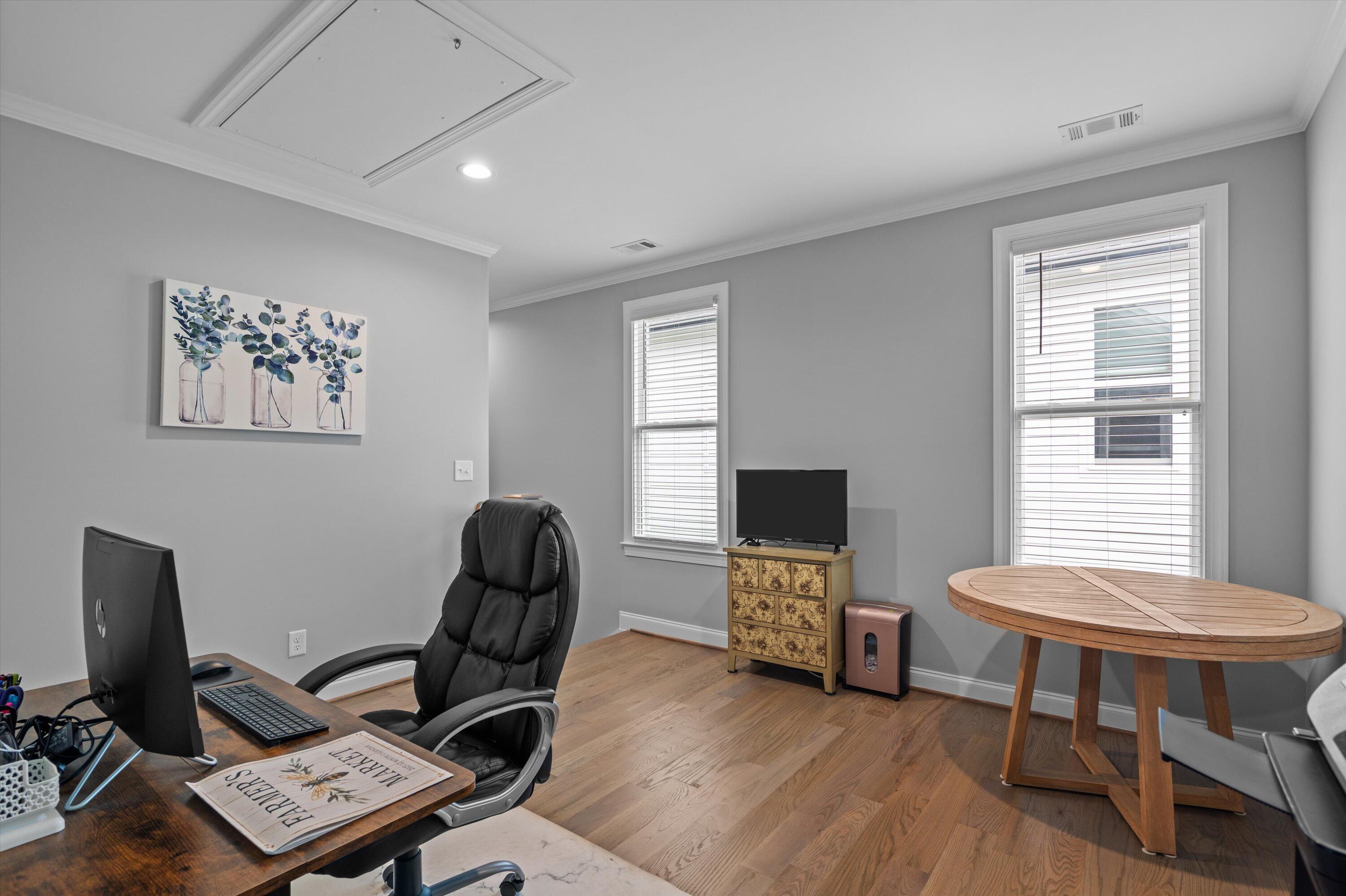 2102 Egret Circle
