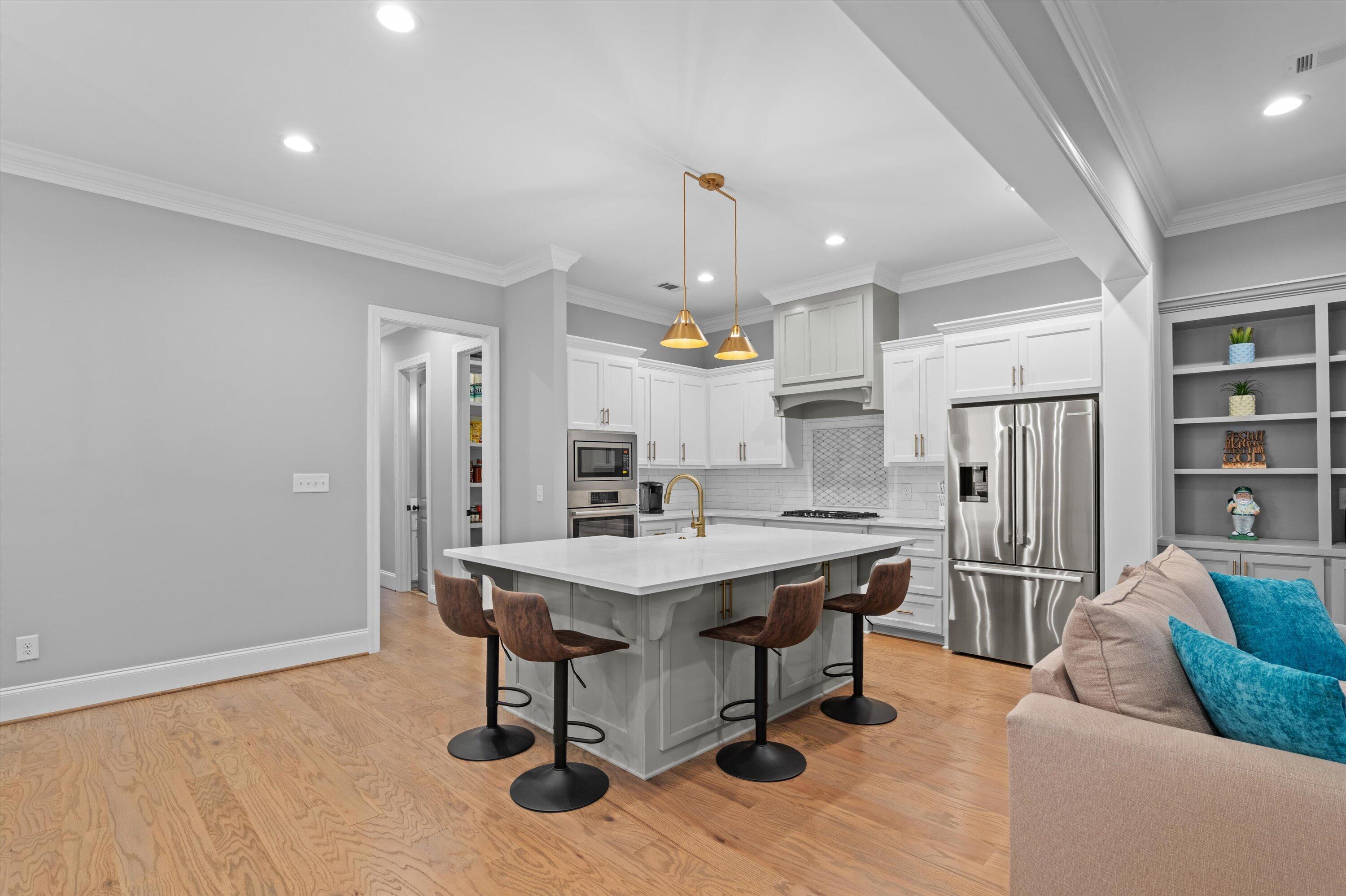 2102 Egret Circle