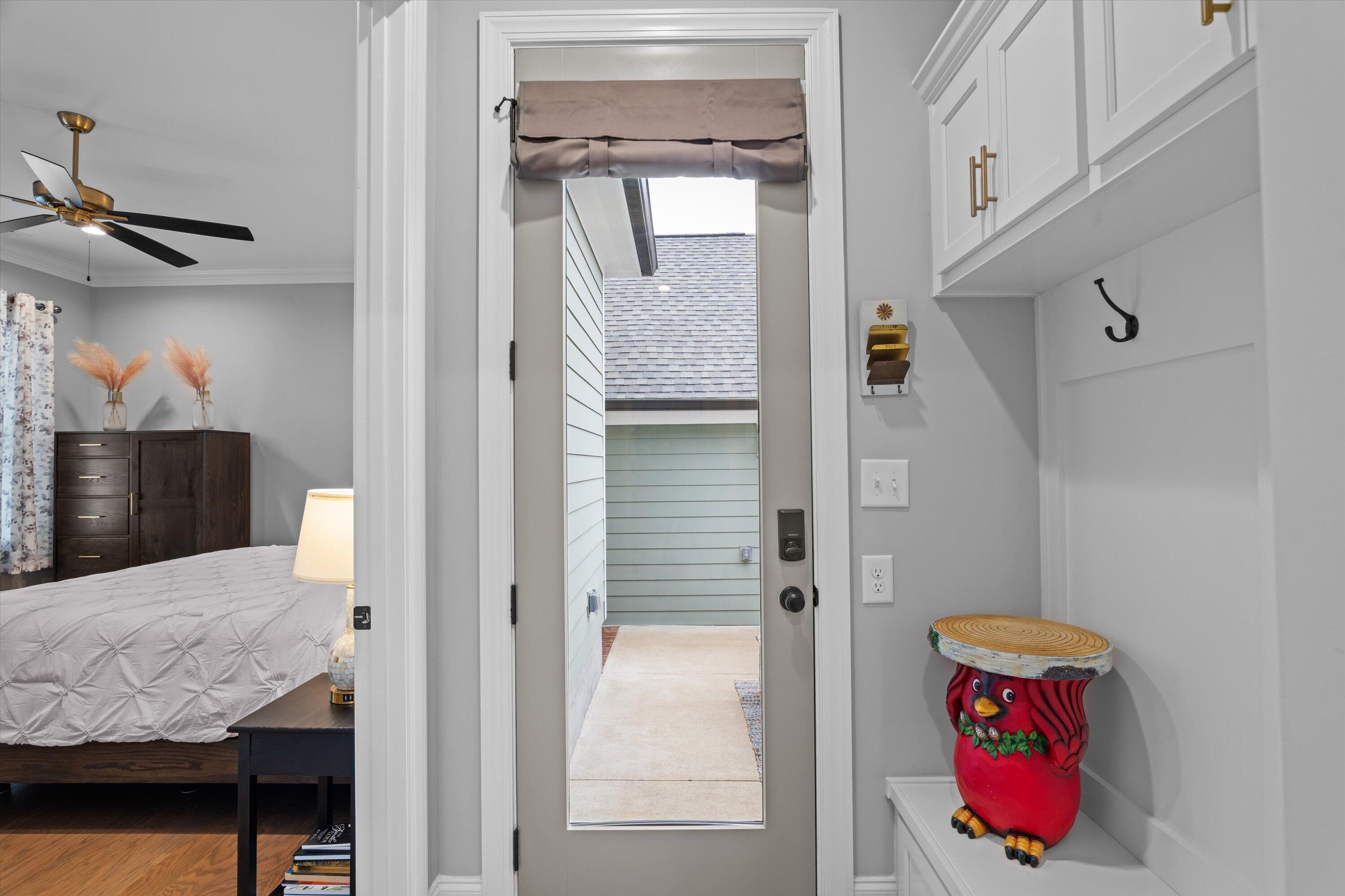 2102 Egret Circle