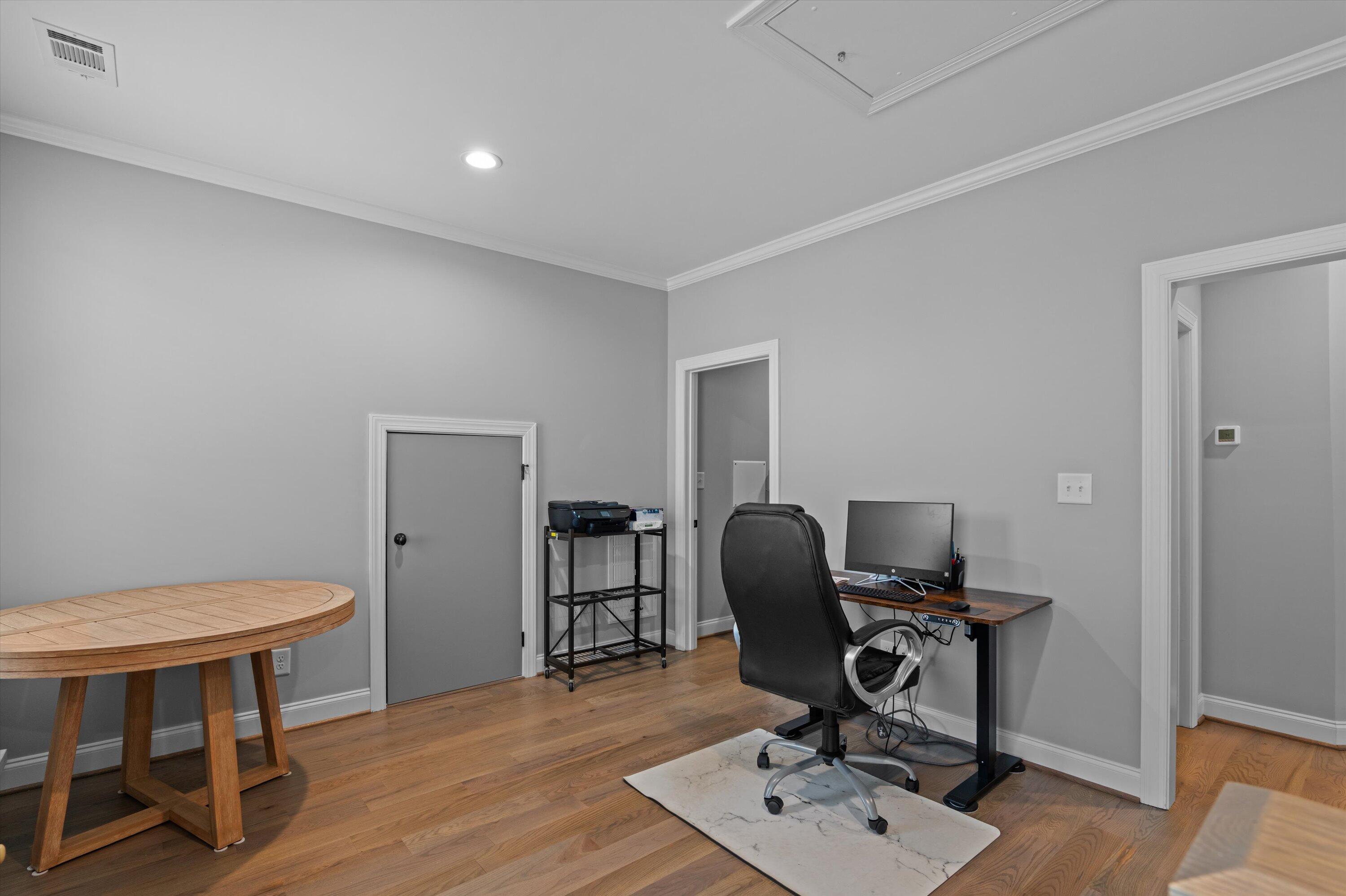 2102 Egret Circle