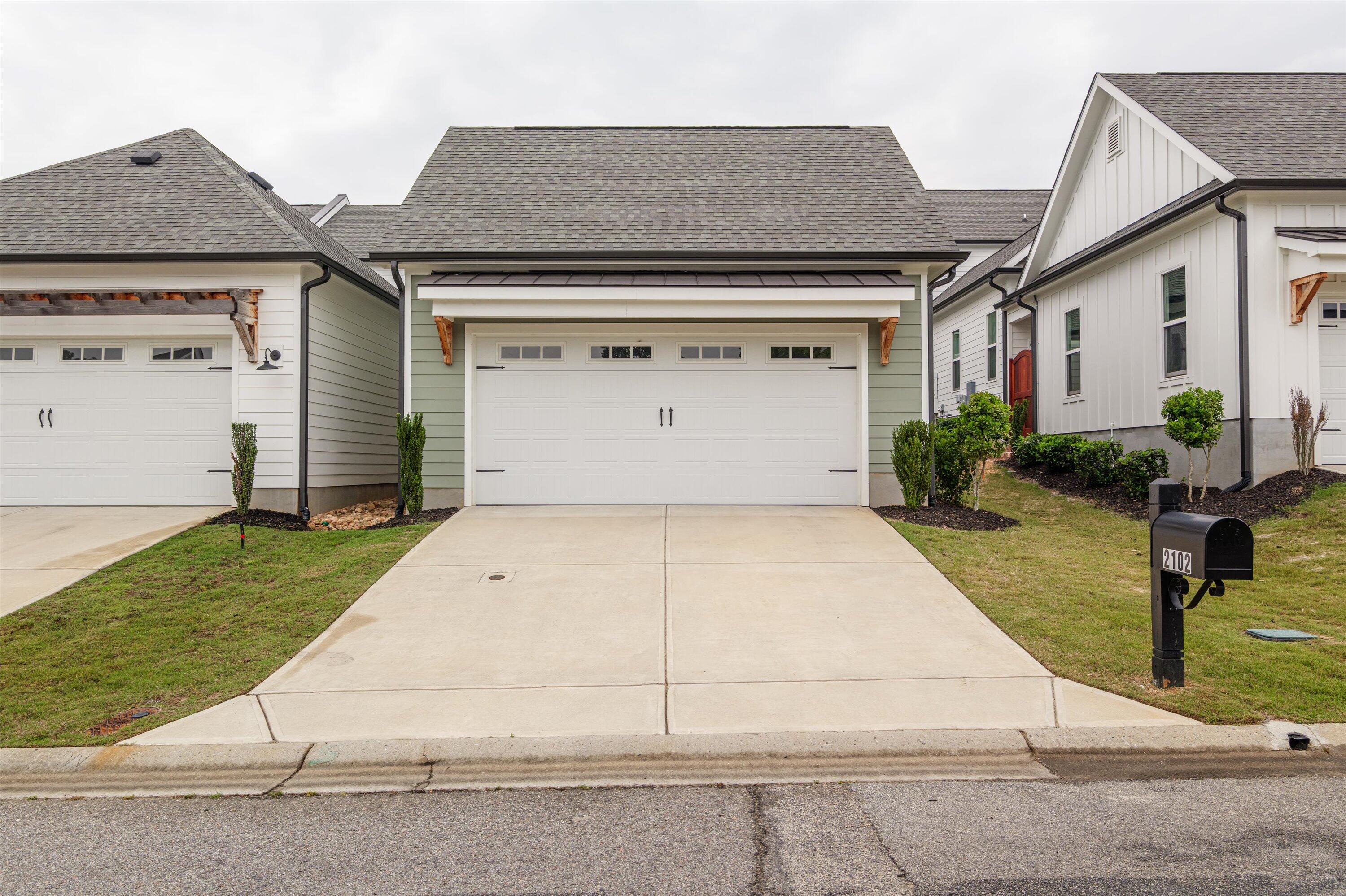 2102 Egret Circle