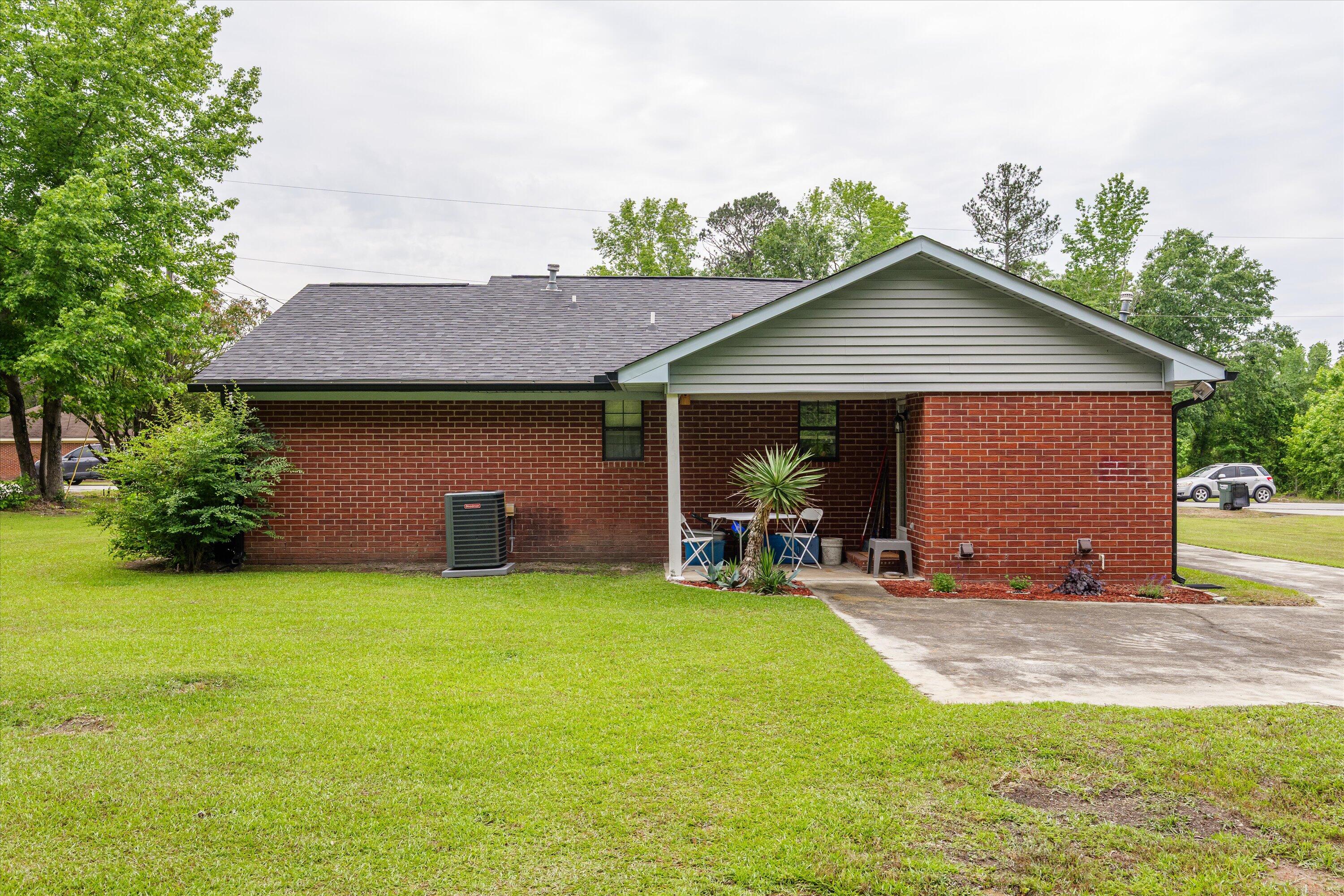 106 Allie Road